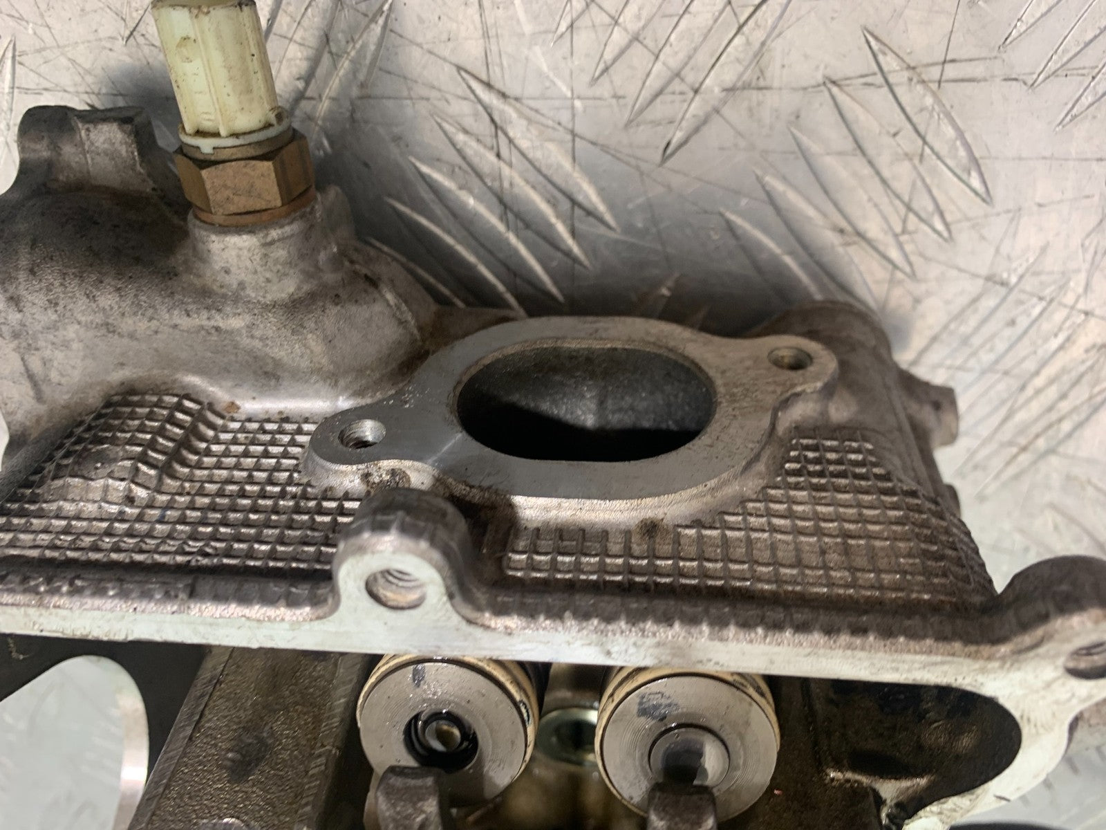 YAMAHA XMAX 300 GENERATOR CYLINDER HEAD YEAR 2017-2020 (CMB1218)