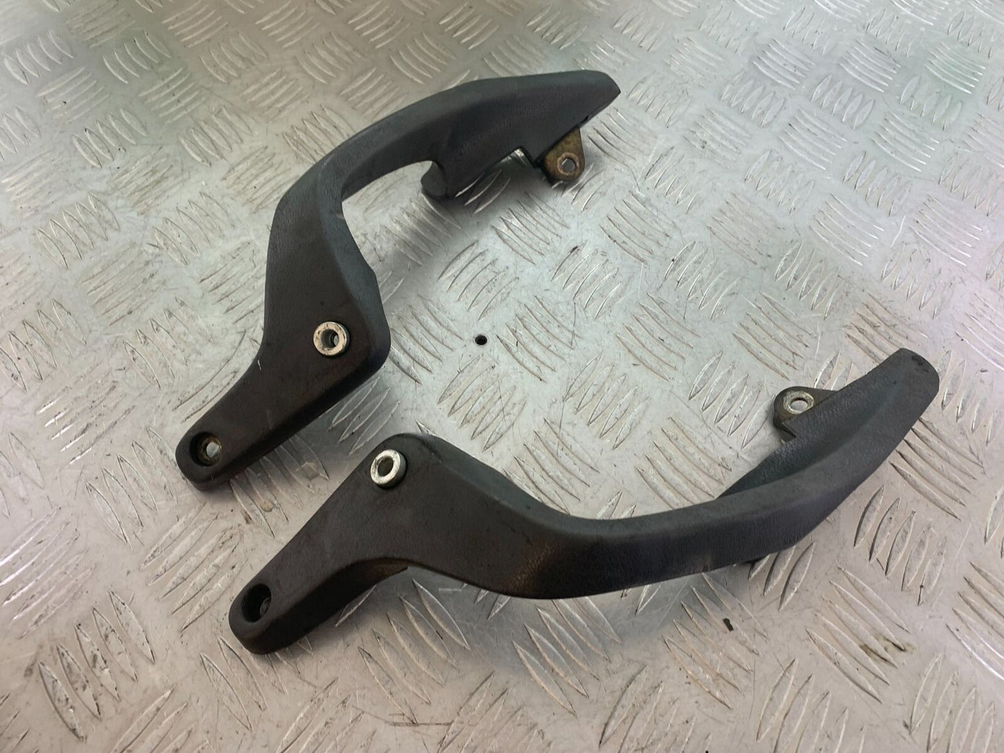 HONDA ST1100  PAN EUROPEAN GRAB RAILS   YEAR 1993-2001 (CMB1096)