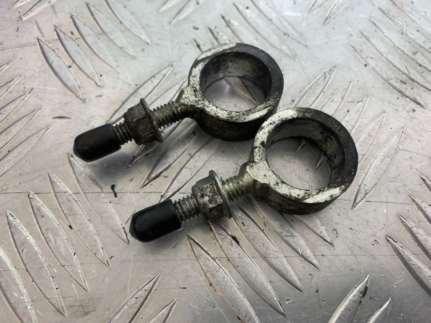 HARLEY DAVIDSON XL883 N IROD CHAIN ADJUSTERS   YEAR 2020  (CMB1116)