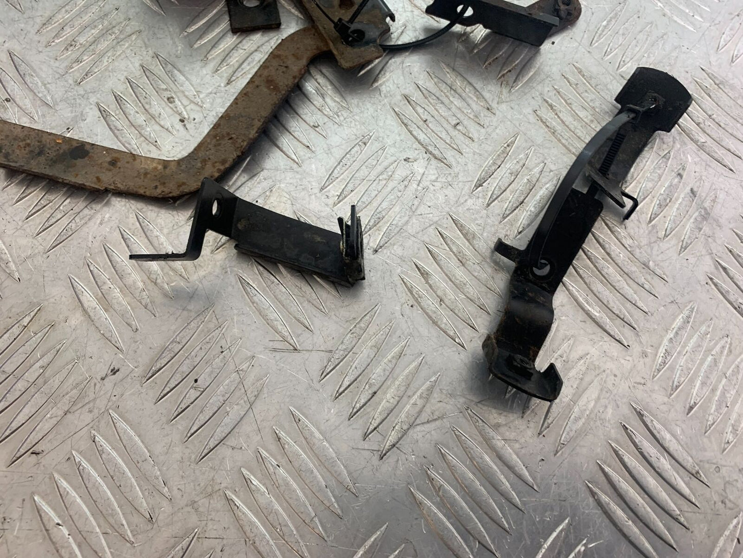 TRIUMPH 955i SPRINT ST BRACKETS   YEAR 1999-2004 (CMB1124)