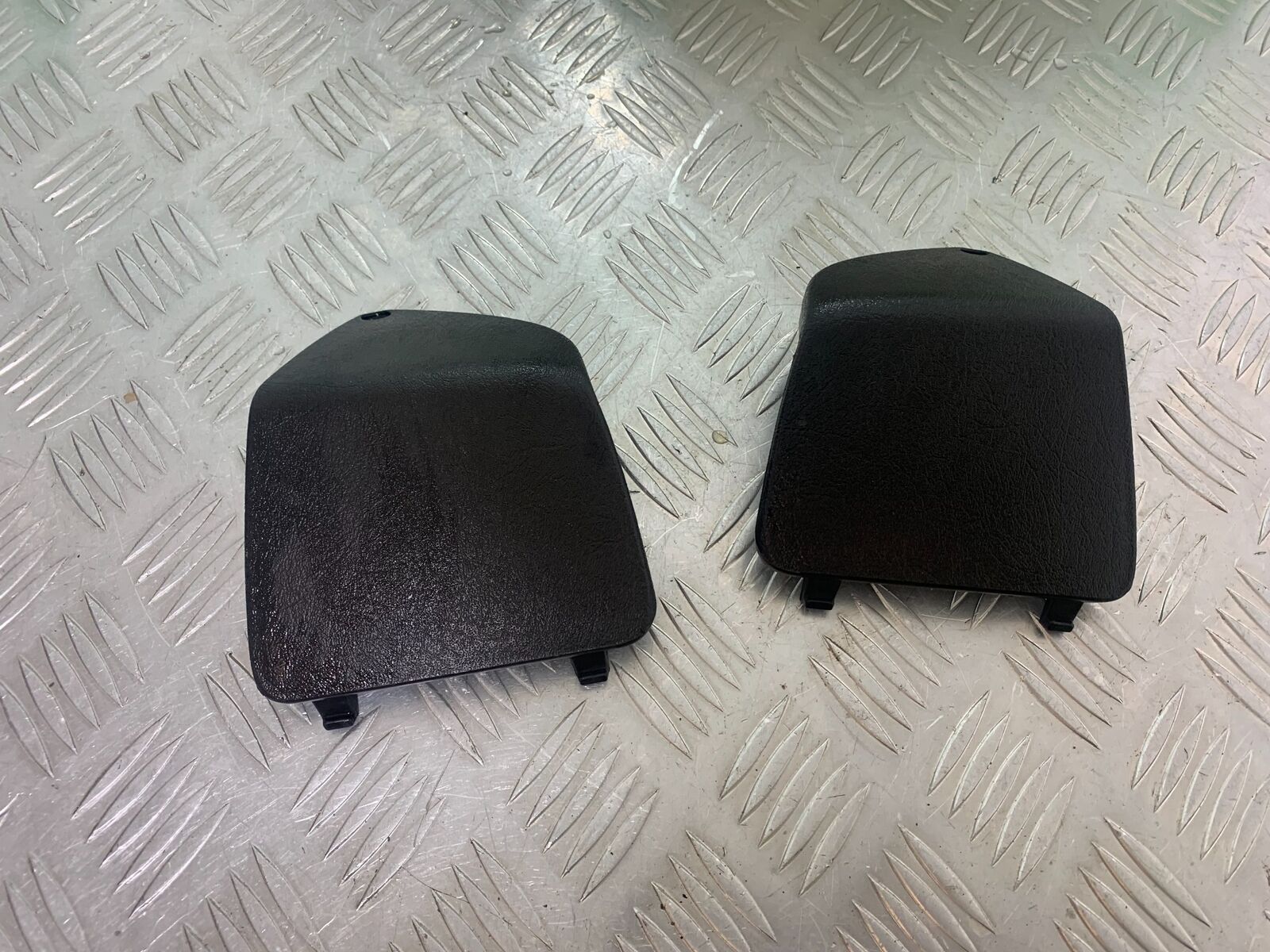 PIAGGIO VESPA GTS 300  INFILL PANELS YEAR 2010 (CMB1062)