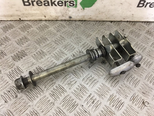 SUZUKI SFV650 SFV 650 GLADIUS REAR WHEEL SPINDLE 2009-15 (STOCK 734)