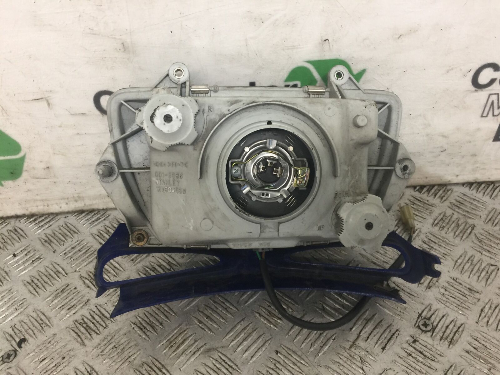 HONDA CBR600 CBR 600 HEADLIGHT  YEAR 1996 (STOCK 798)