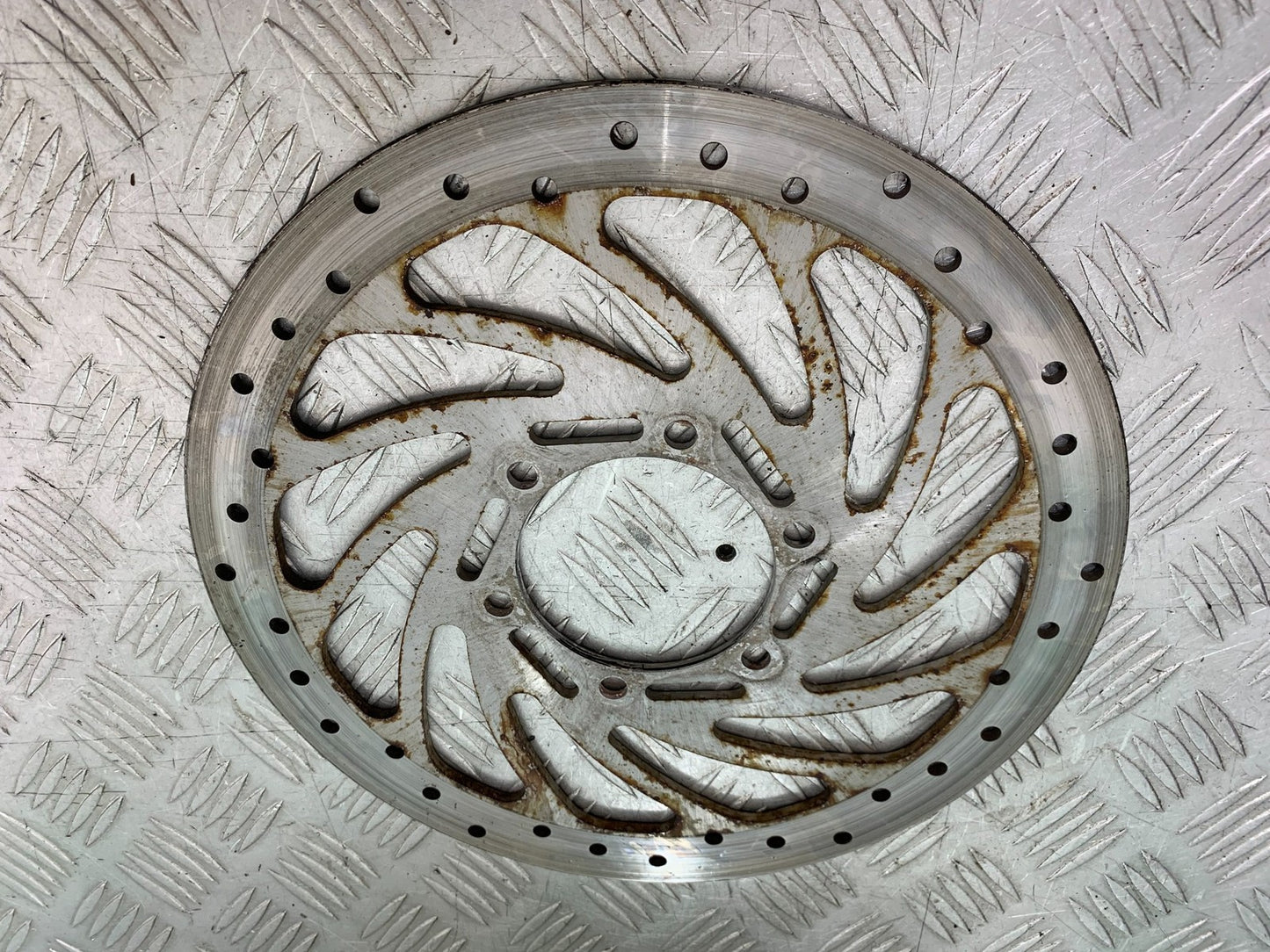 KTM DUKE 125 FRONT BRAKE DISC  YEAR 2017-2022 (CMB1274)