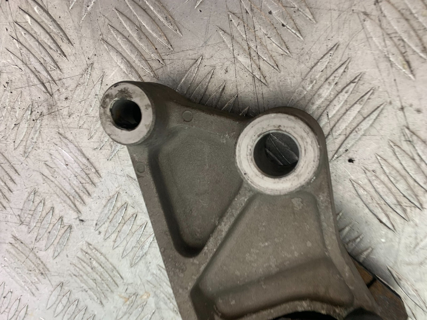 HONDA NT650 V DEAUVILLE REAR BRAKE CALIPER YEAR 1998-01(CMB1320)
