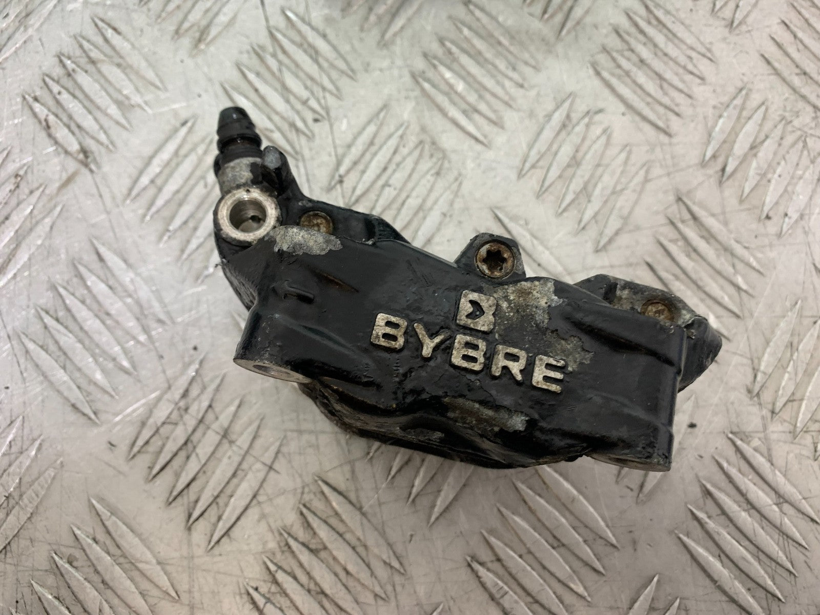 KTM DUKE 125 FRONT BRAKE CALIPER  YEAR 2012-2016 (CMB1317)