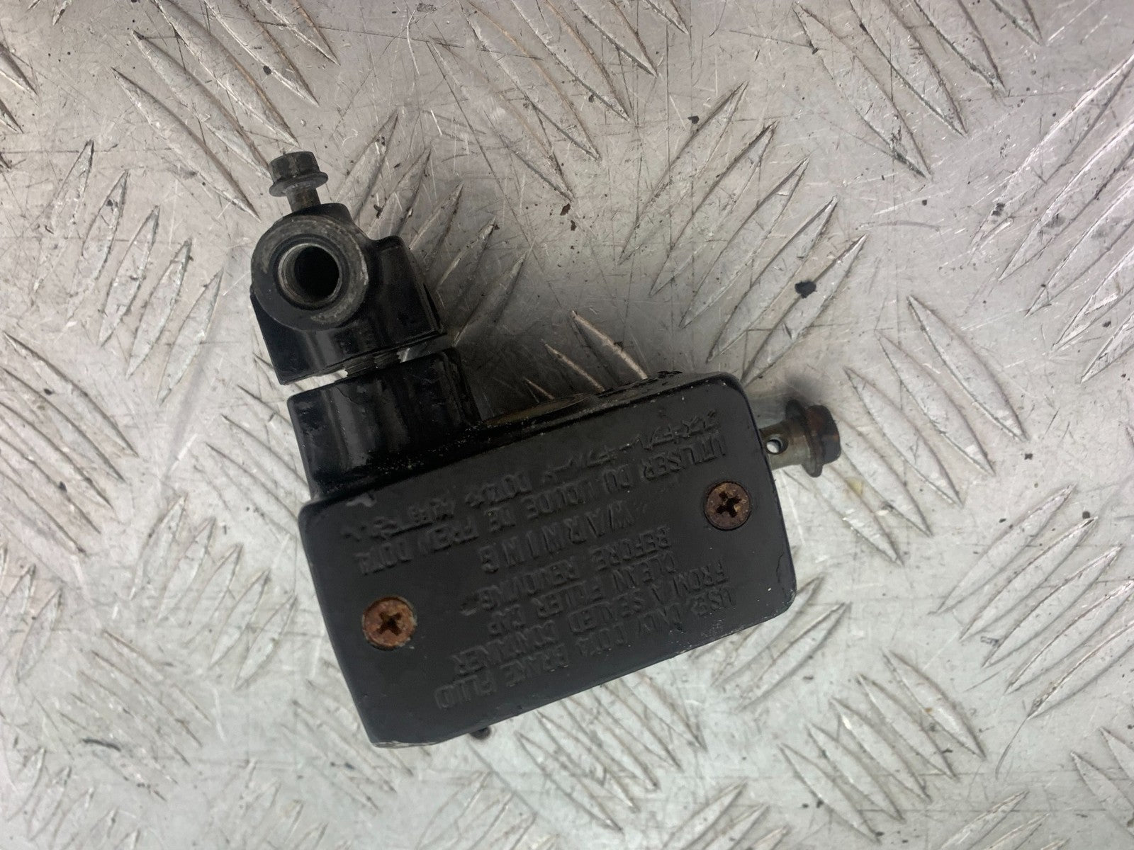SUZUKI GSX750 INAZUMA FRONT MASTER CYLINDER  YEAR 1998-2003 (CMB1308)