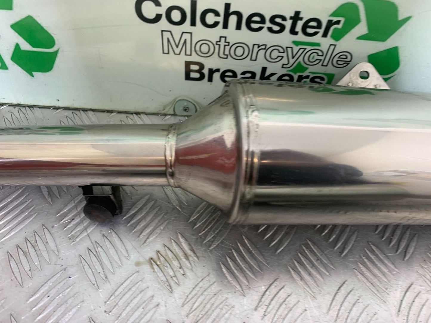 HONDA CBR1100 BLACKBIRD LEFT SILENCER   YEAR 1999-2005 (CMB1103)