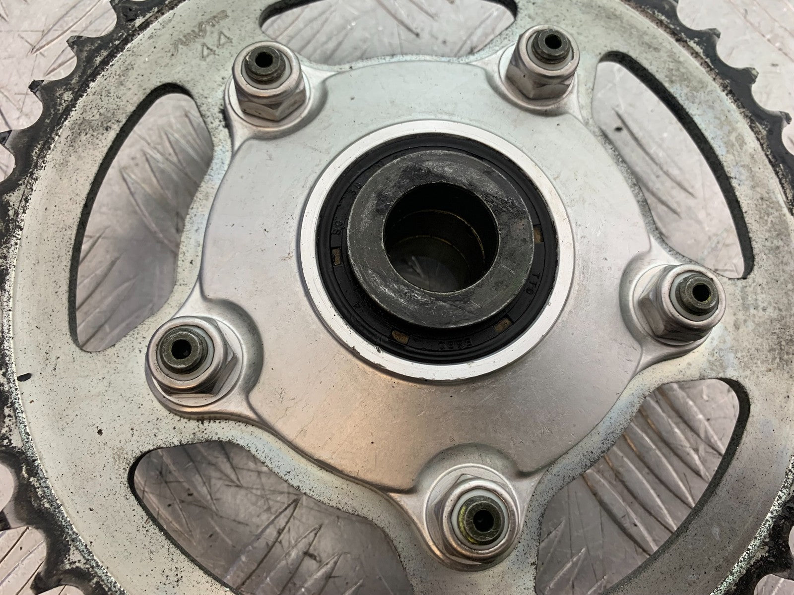 APRILIA SL750 SL 750 SHIVER SPROCKET CARRIER  YEAR 2008-2016 (CMB1242)