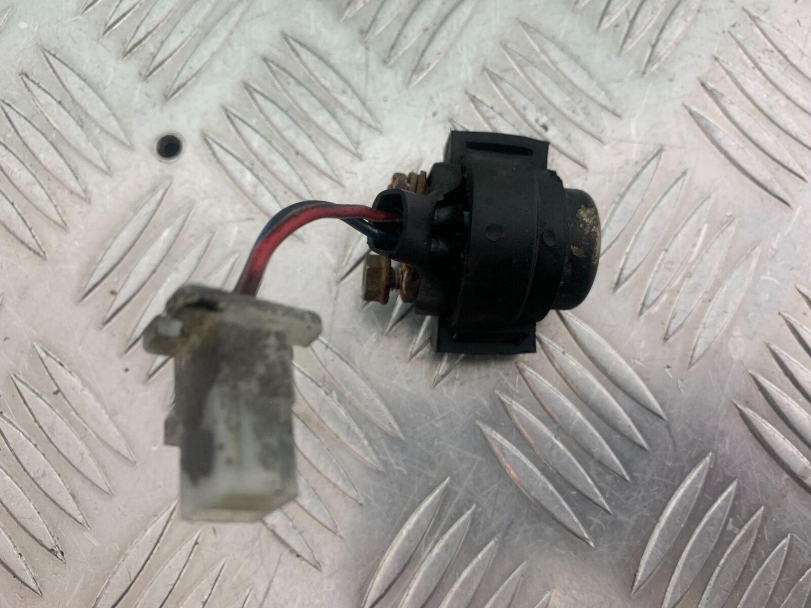 YAMAHA XV535 XV 535 VIRAGO STARTER SOLENOID  YEAR 1994-02 (CMB1044)