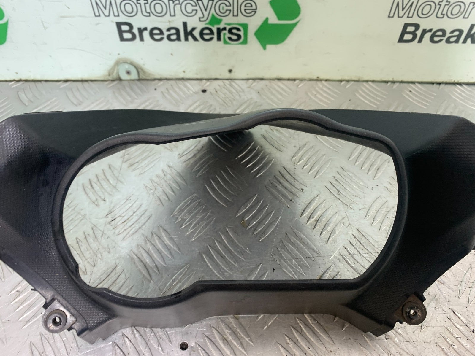 KAWASAKI ER6 F ER6F CLOCK SURROUND   YEAR 2005-2008 (CMB1277)