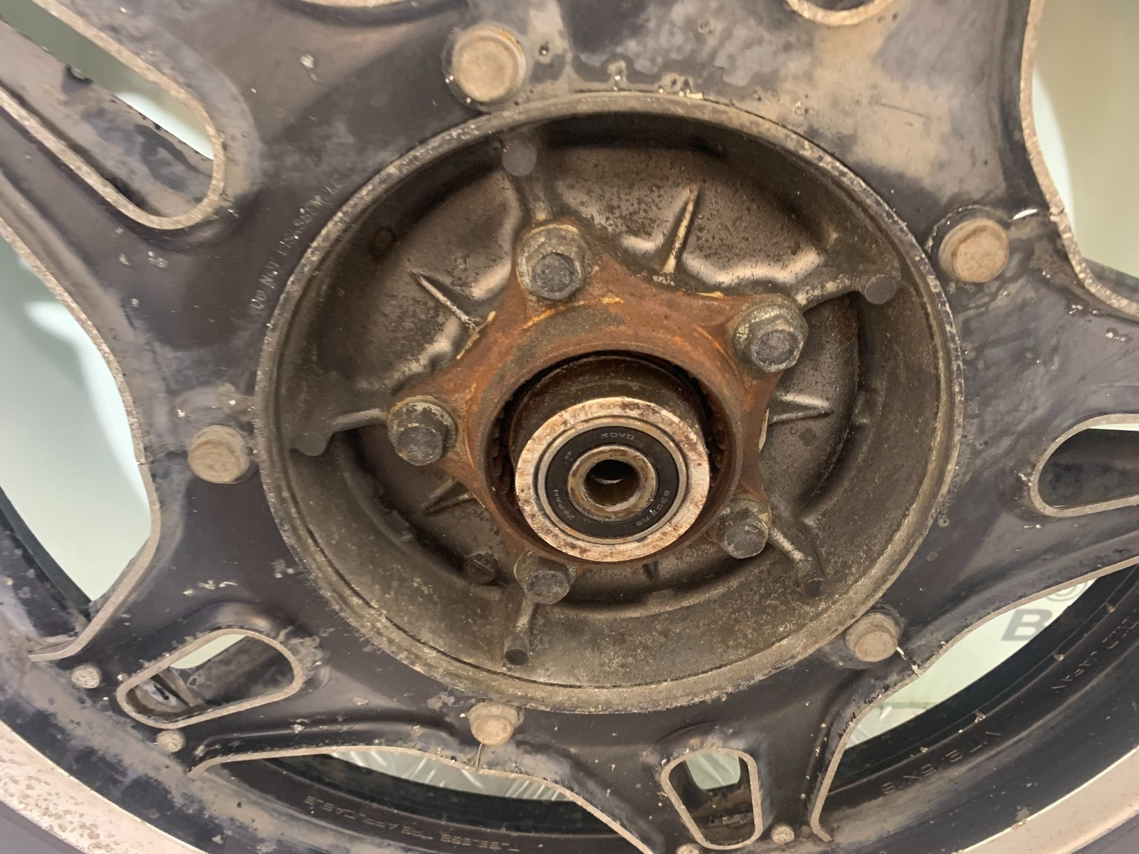 HONDA CX500 CX 500 REAR WHEEL (NO1)  YEAR 1978 1981 (CMB1137)