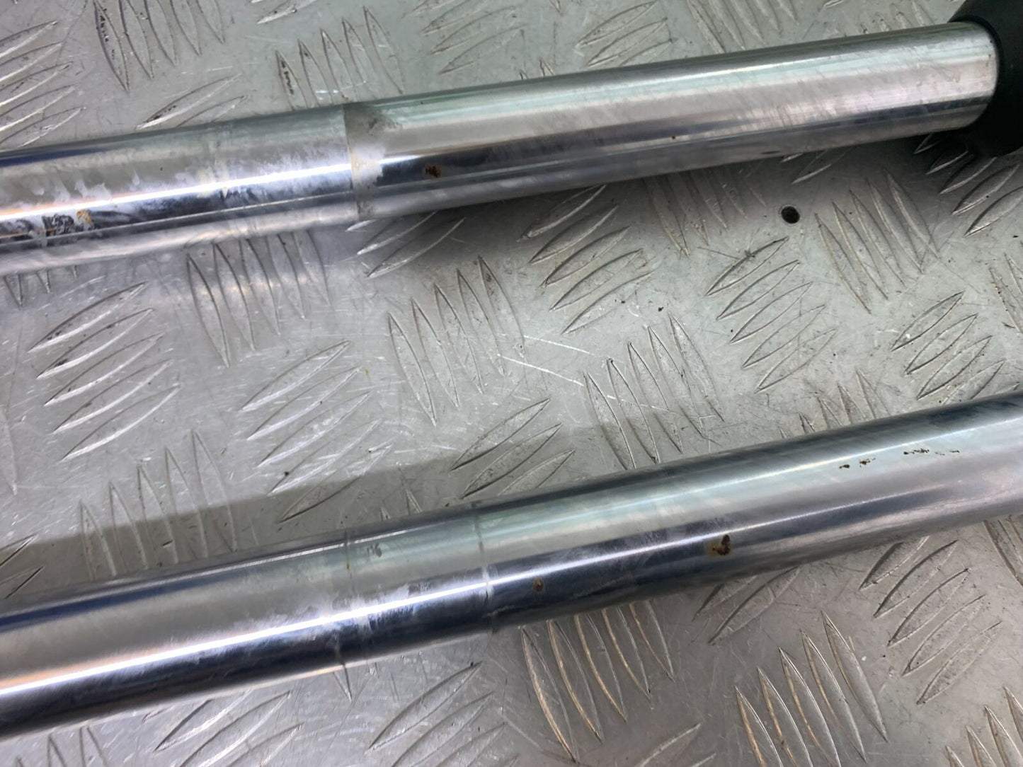 YAMAHA XS1100 MIDNIGHT SPECIAL FORKS  YEAR 1980-1982 (CMB1122)