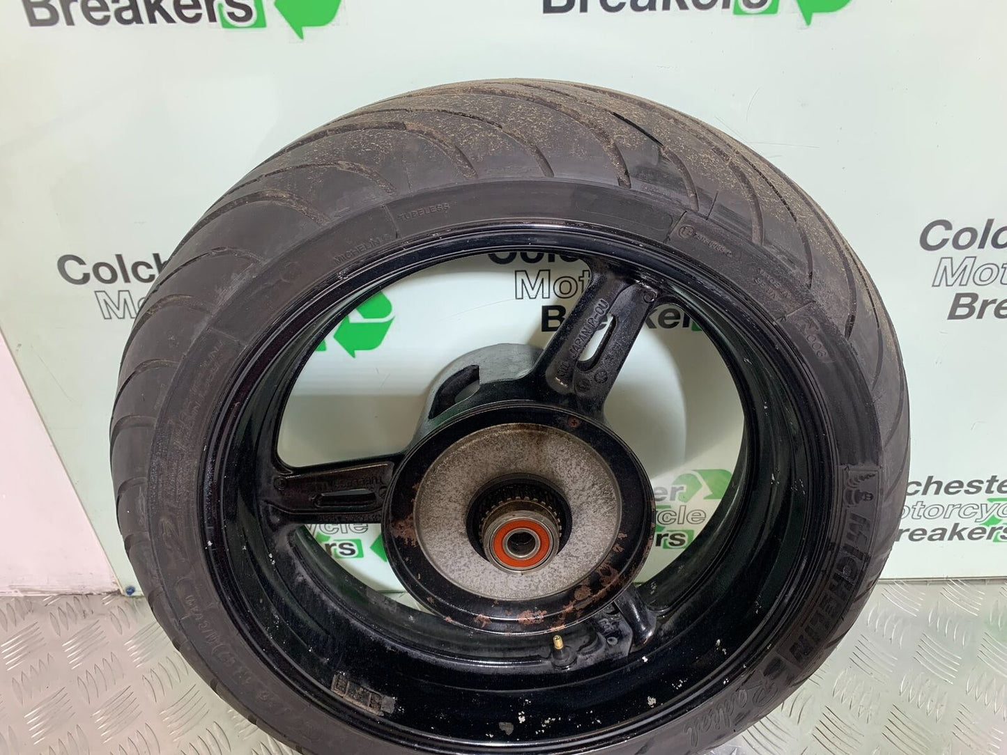YAMAHA FJR1300 FJR 1300 REAR WHEEL YEAR 2001-05 (CMB1005)