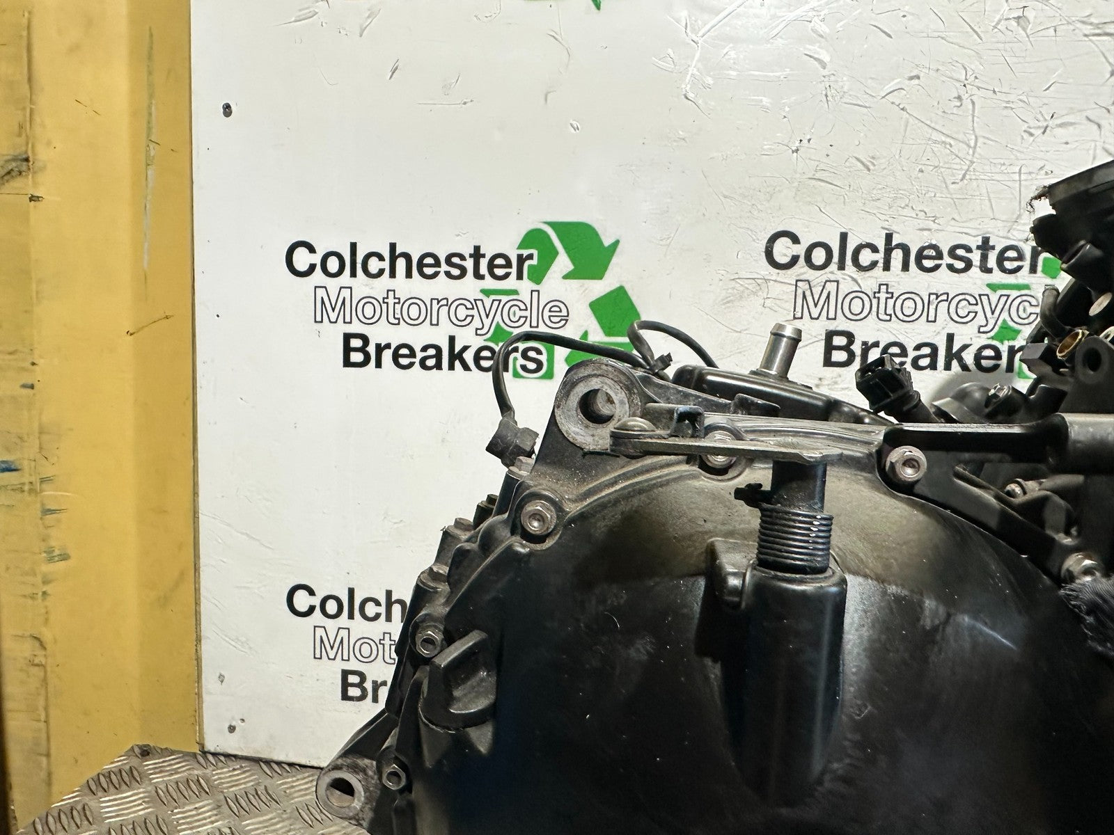 TRIUMPH SPEED TRIPLE R 1050 ENGINE 2007 - 2009 (CMB1183)