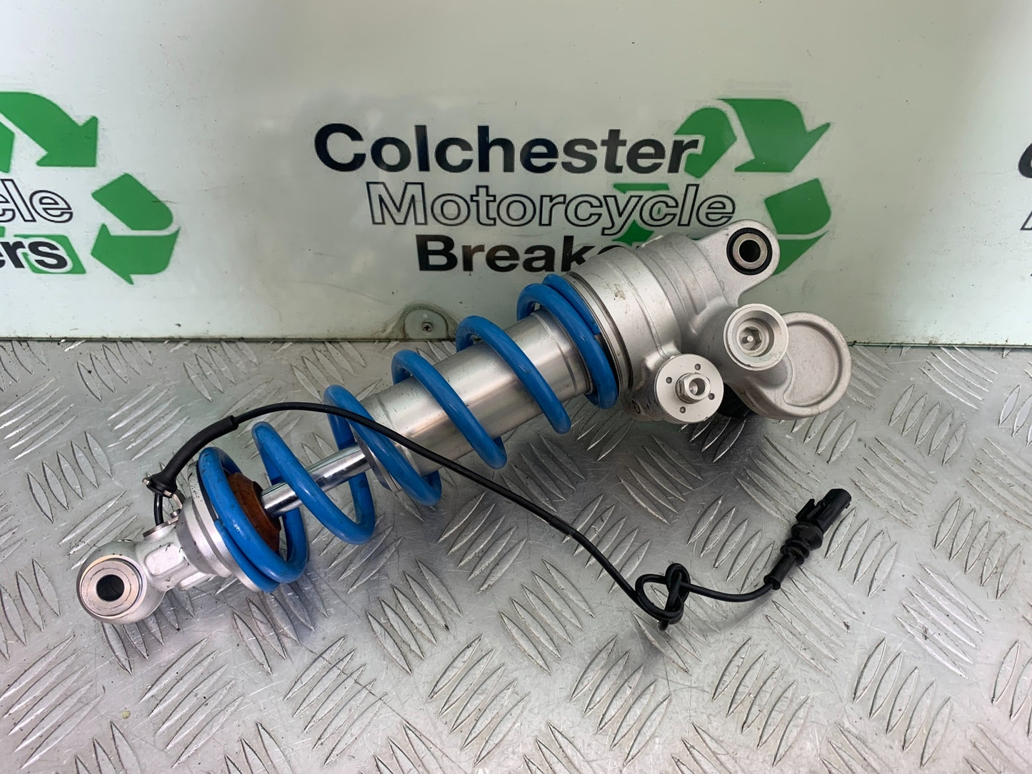 BMW M1000 R REAR SHOCK YEAR 2023-2024 (CMB1140)
