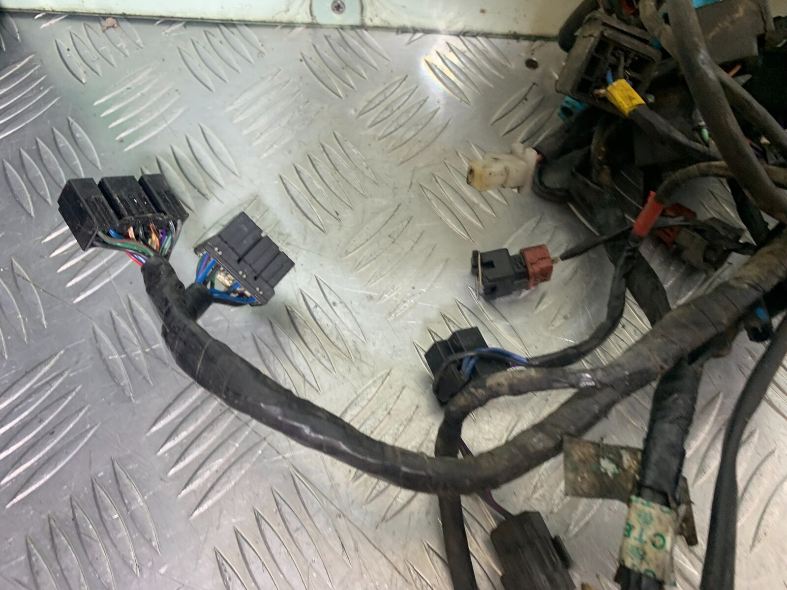 TRIUMPH 955i SPRINT ST WIRING LOOM   YEAR 1999-2004 (CMB1124)