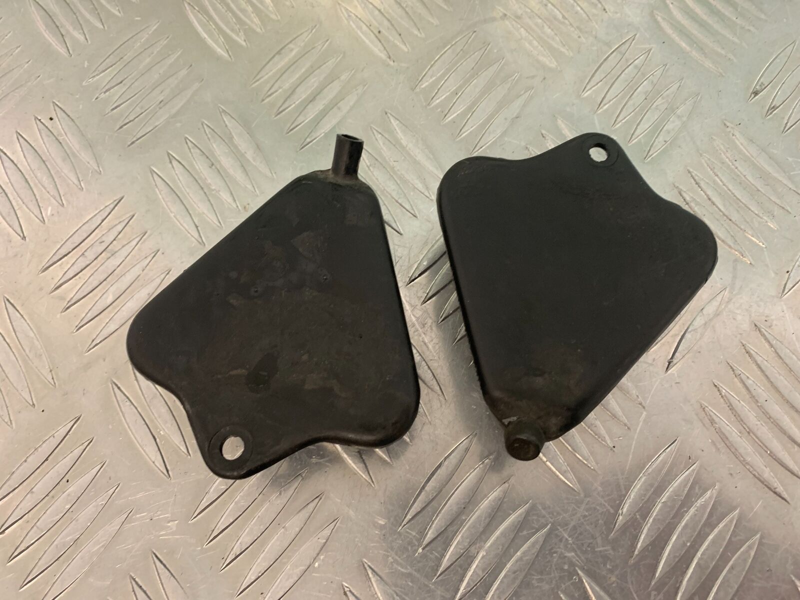 DUCATI 600ss 600 ss INFILL COVERS  YEAR 1991-98 (STOCK 987)