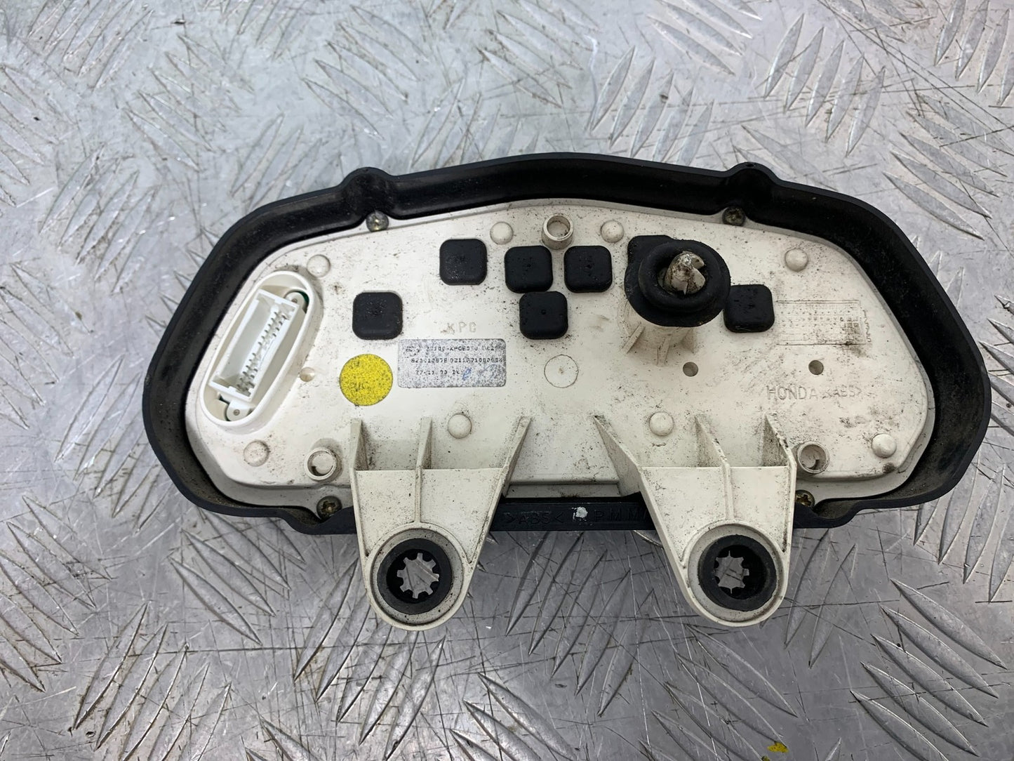 HONDA XL125 VARADERO CLOCKS SPEEDO DASH   YEAR 2001-2006  (CMB1304)