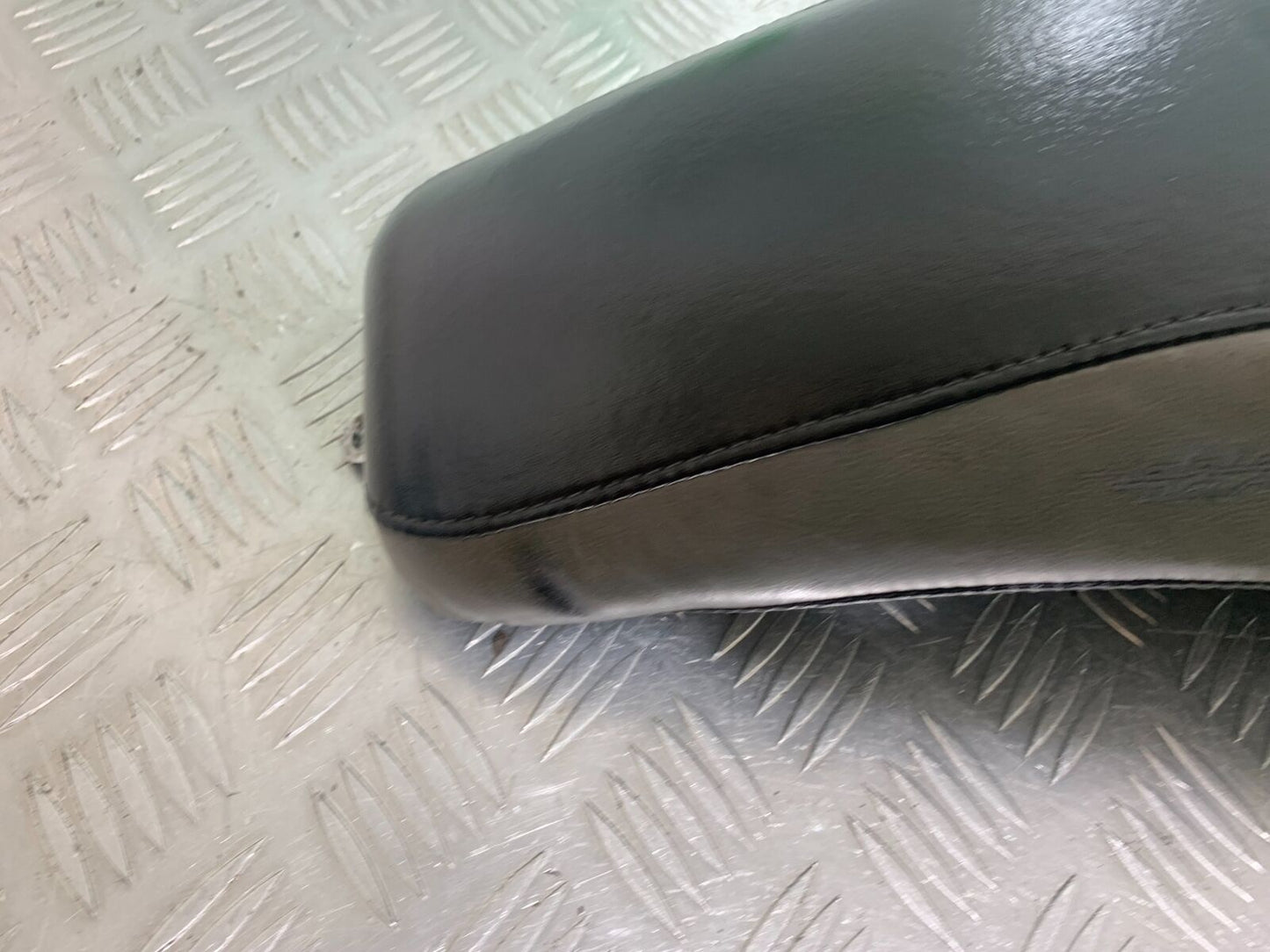 HARLEY DAVIDSON XL883 N IROD SEAT   YEAR 2020  (CMB1116)