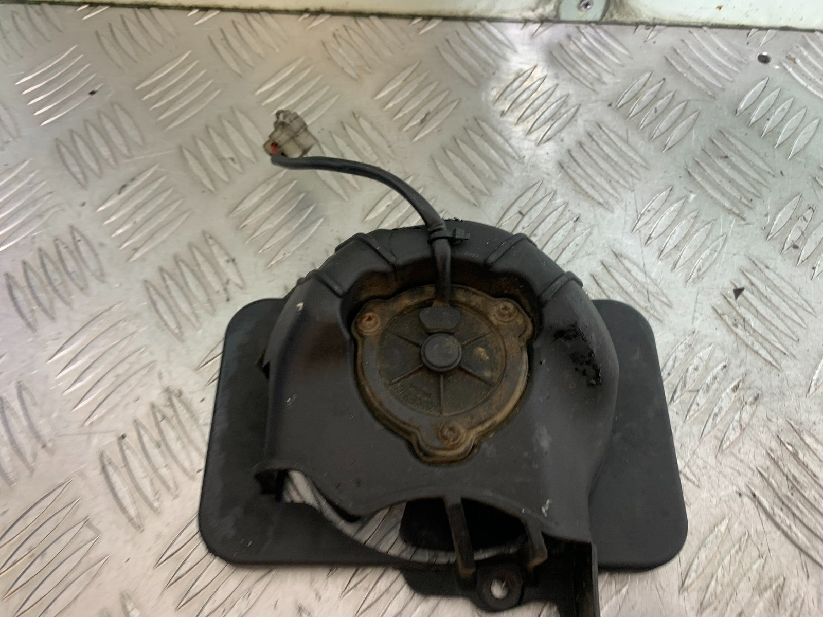 KTM DUKE 125 RADIATOR FAN  YEAR 2012-2016 (CMB1317)