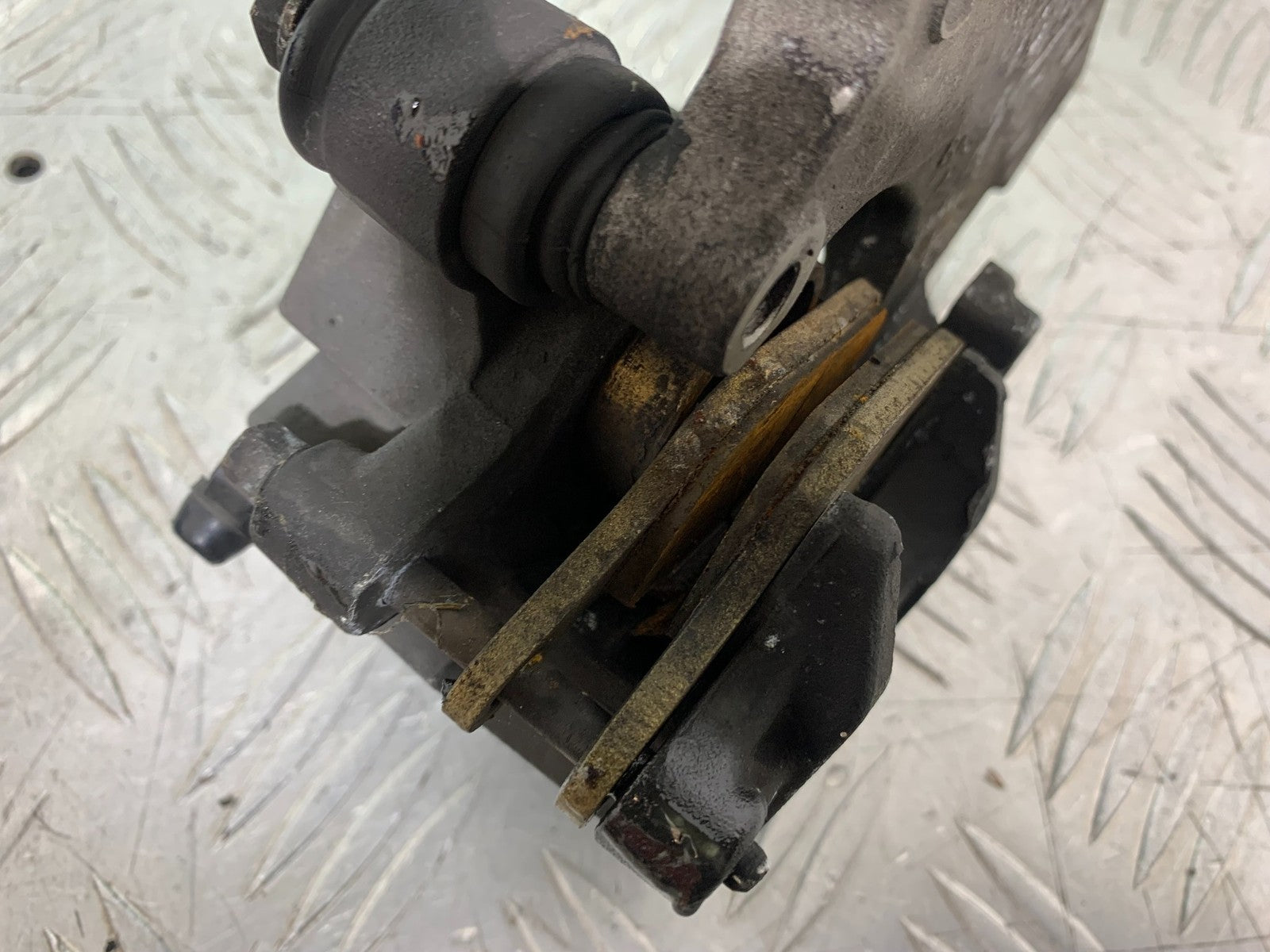 HONDA CB650F CB 650 FA-E REAR BRAKE CALIPER YEAR 2014-2017 (CMB1226)