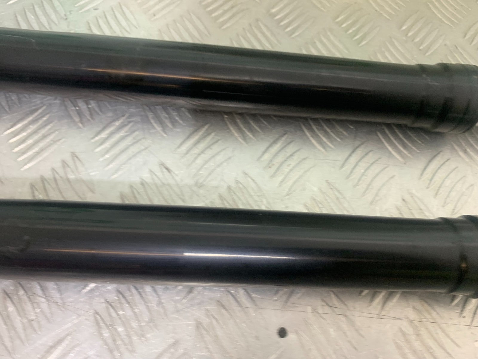 APRILIA SL750 SL 750 SHIVER FORKS   YEAR 2008-2016 (CMB1242)