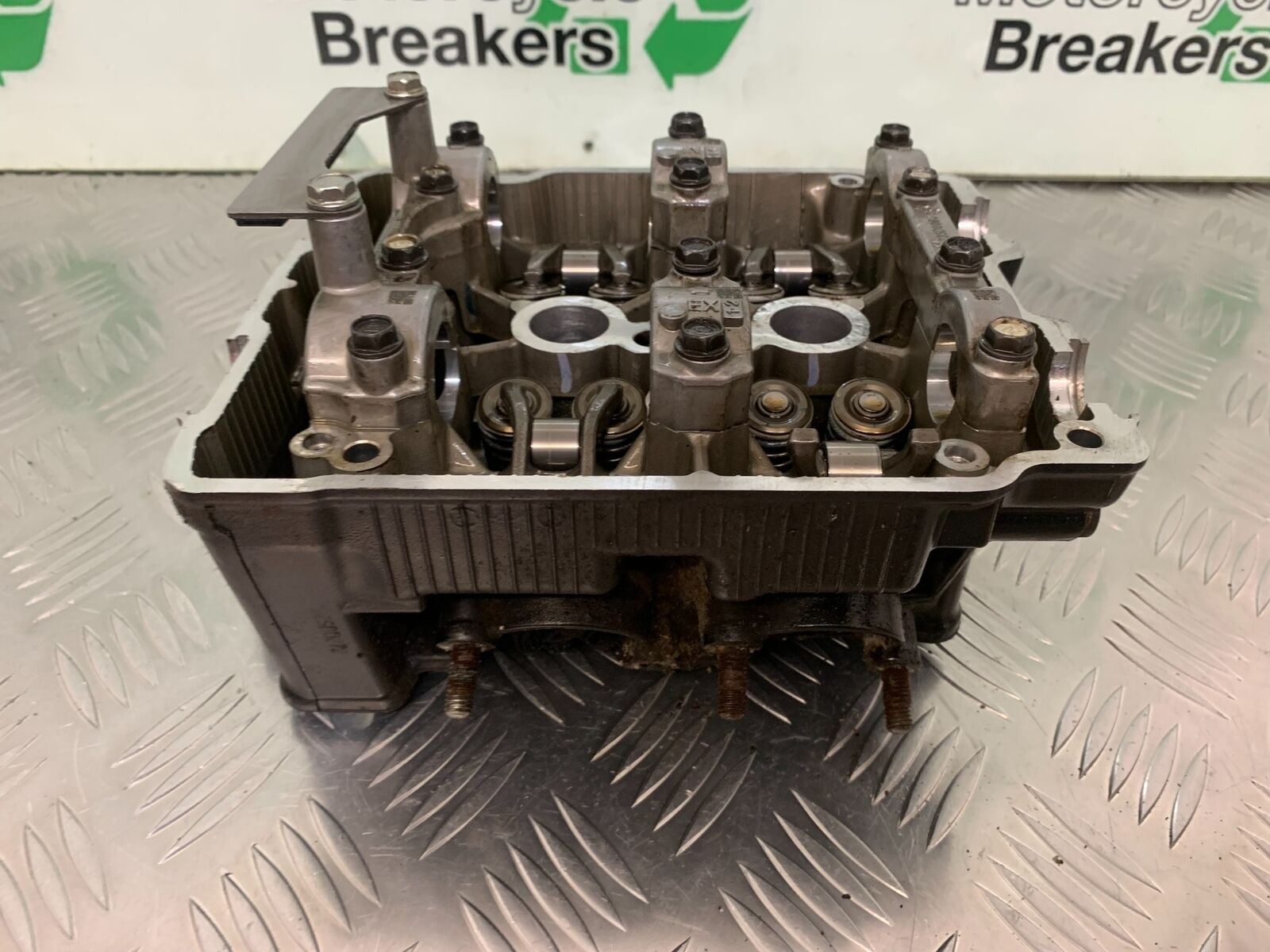 HONDA CB500 f CB500F CYLINDER HEAD  YEAR 2022 (STOCK 951)