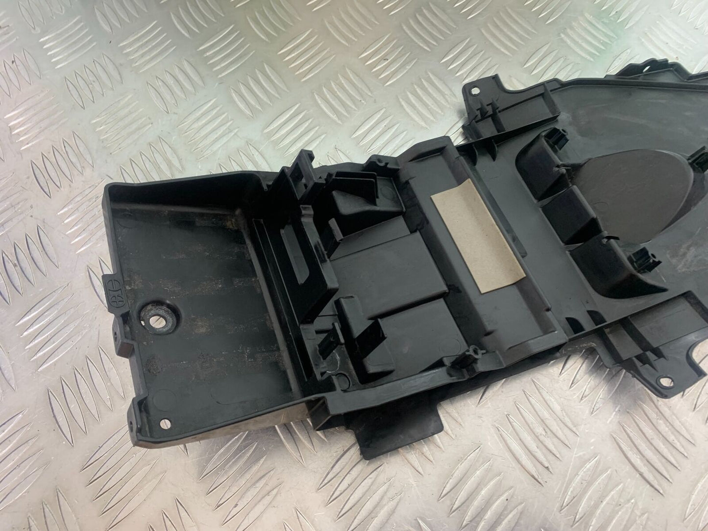 SUZUKI GSXR1000 GSXR 1000 UNDERTRAY   2009-2016 (CMB1049)