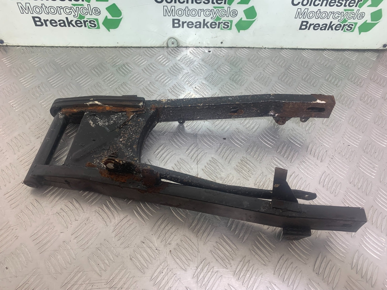 PIONEER XF250 SWINGARM YEAR 2009 (CMB1143)