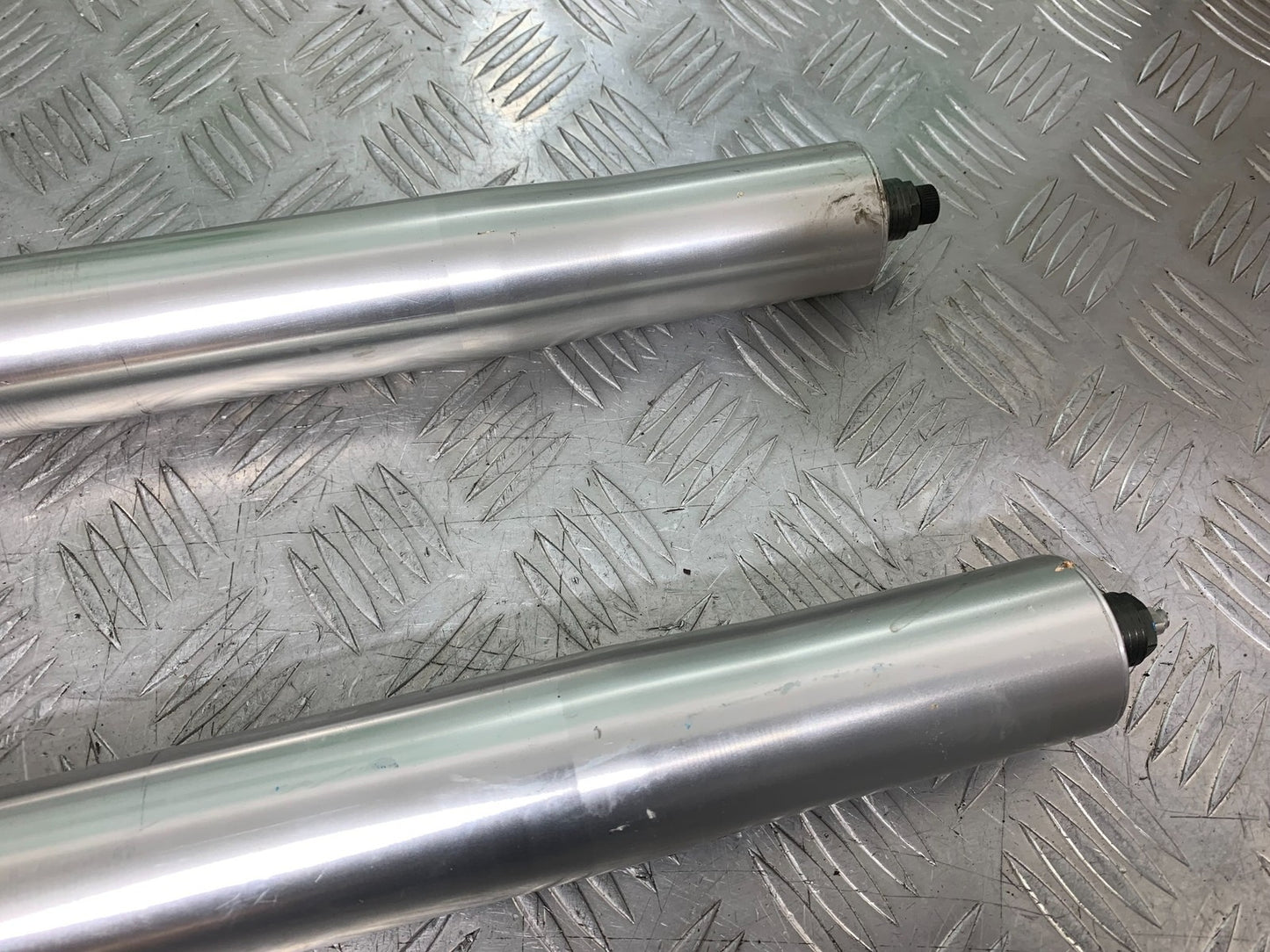 KAWASAKI GTR1400 GTR 1400 FORKS   YEAR 2007-2009 (CMB1306)