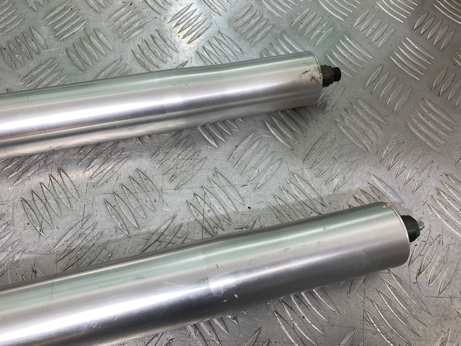 KAWASAKI GTR1400 GTR 1400 FORKS   YEAR 2007-2009 (CMB1306)