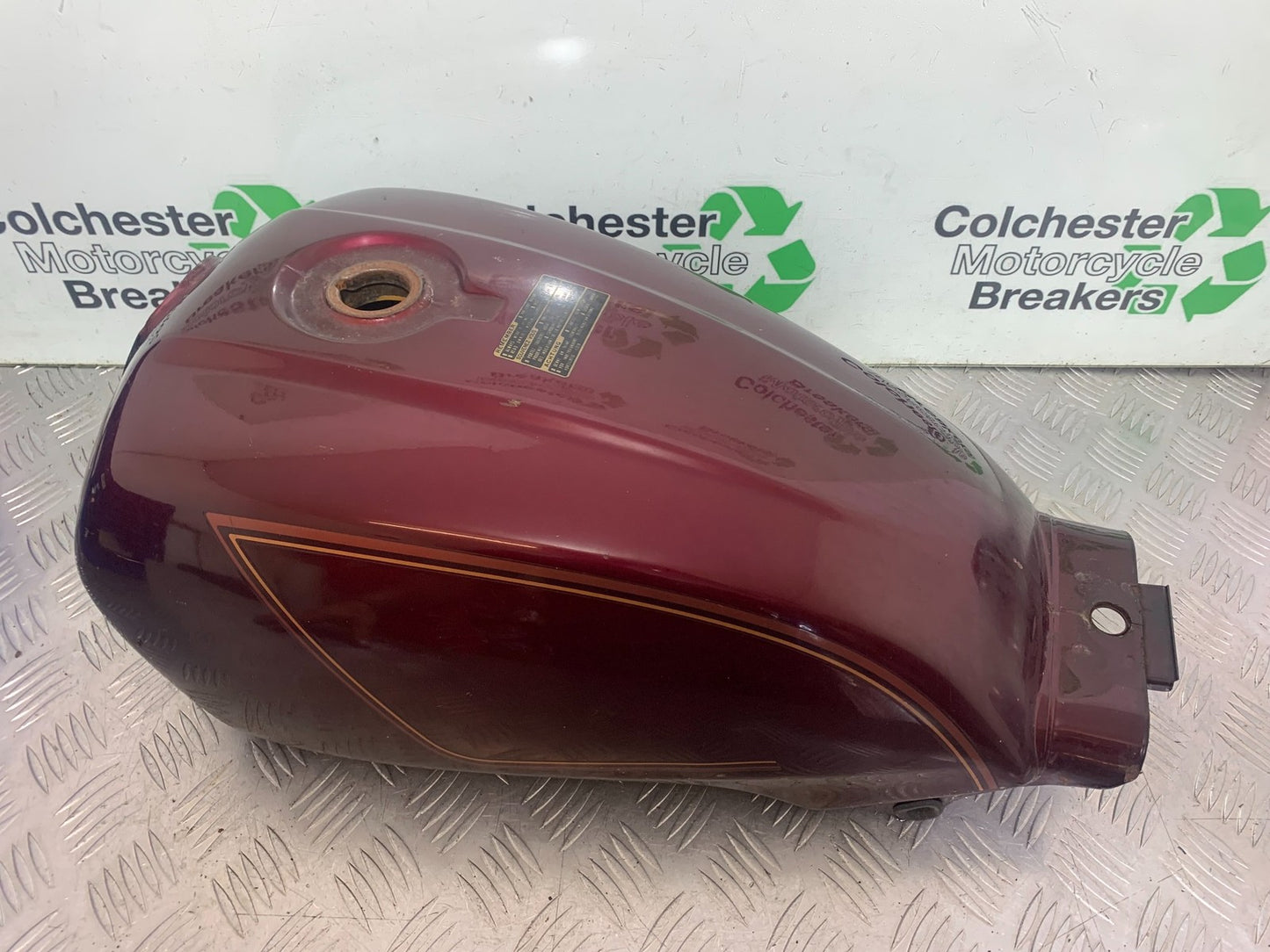 HONDA GL500 GL 500 SILVERWING PETROL TANK    YEAR 1981-82 (CMB1168)