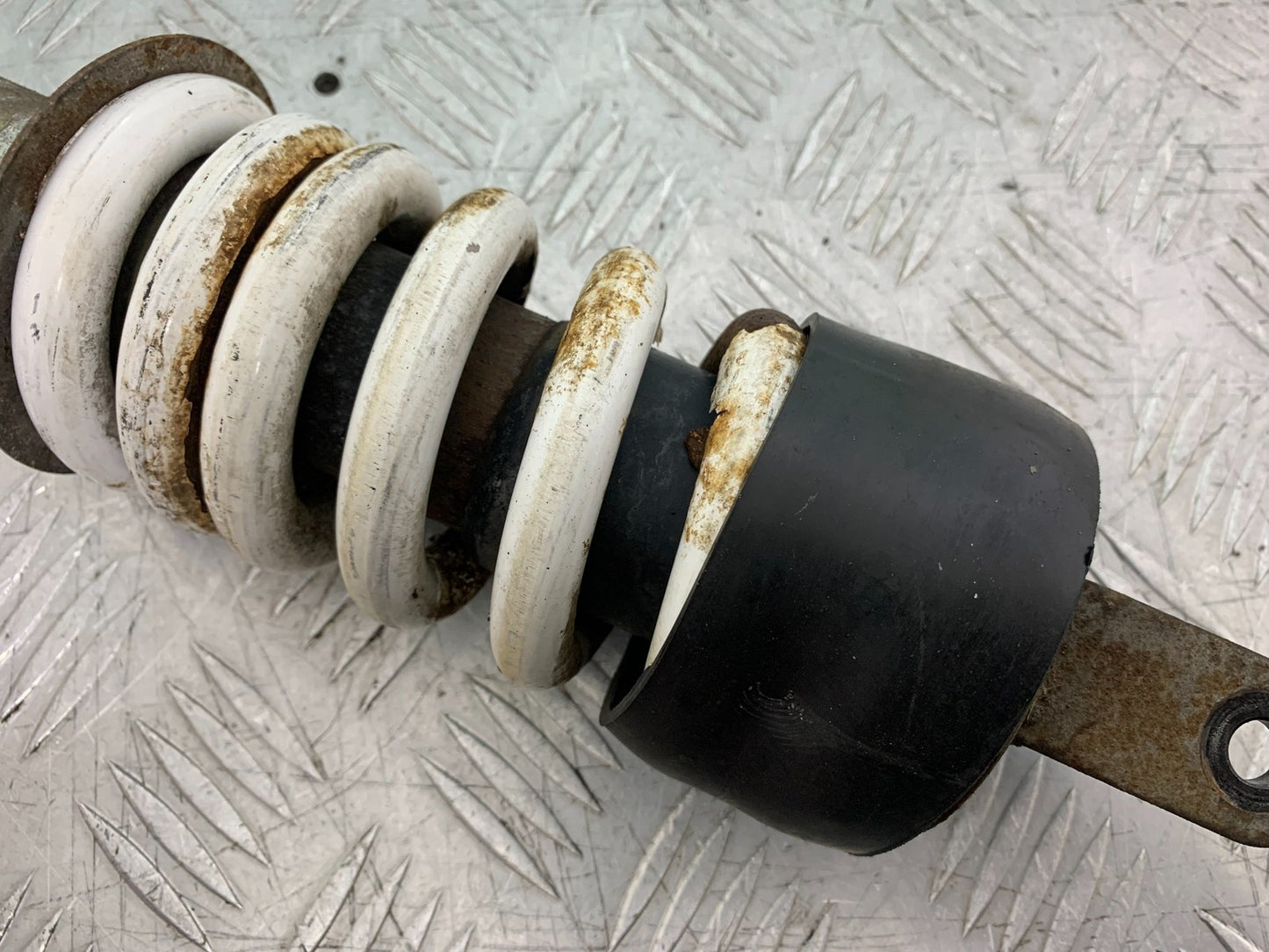 HONDA CB600 CB 600 HORNET REAR SHOCK   YEAR 1998-2002 (CMB1297)