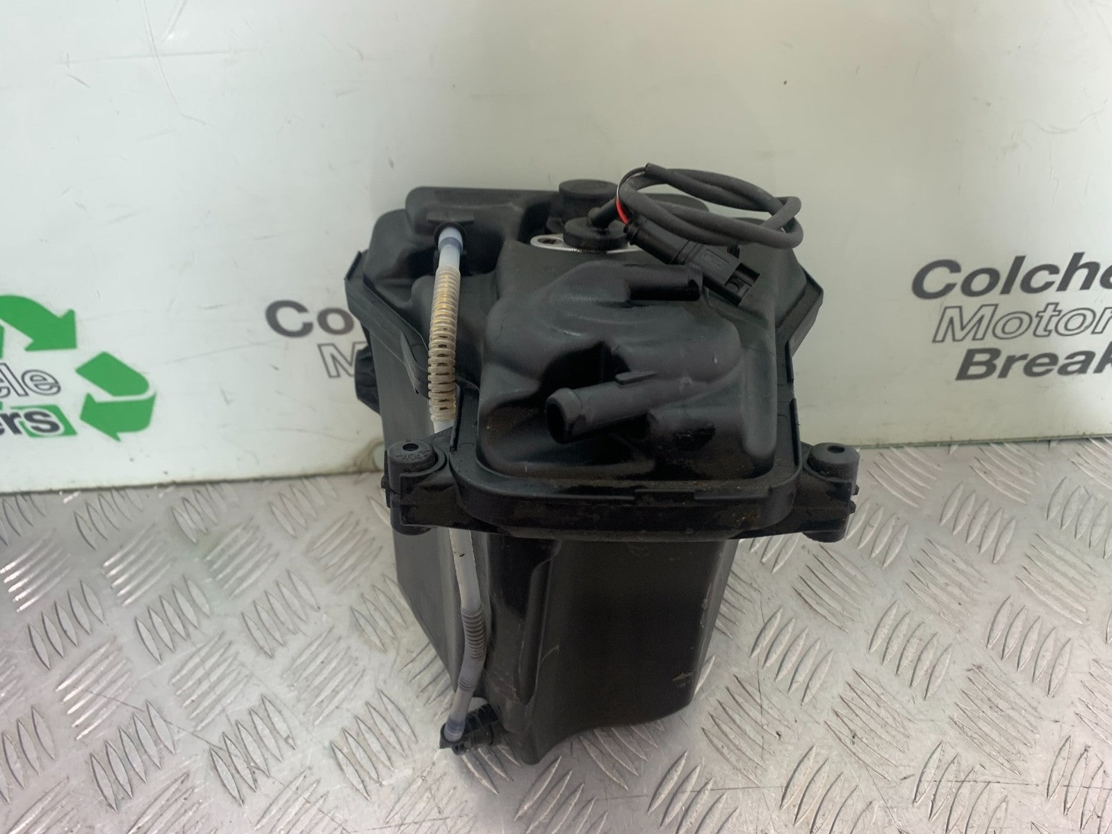 BMW K1300 S K 1300 S OIL TANK  YEAR 2009-16 (CMB1216)