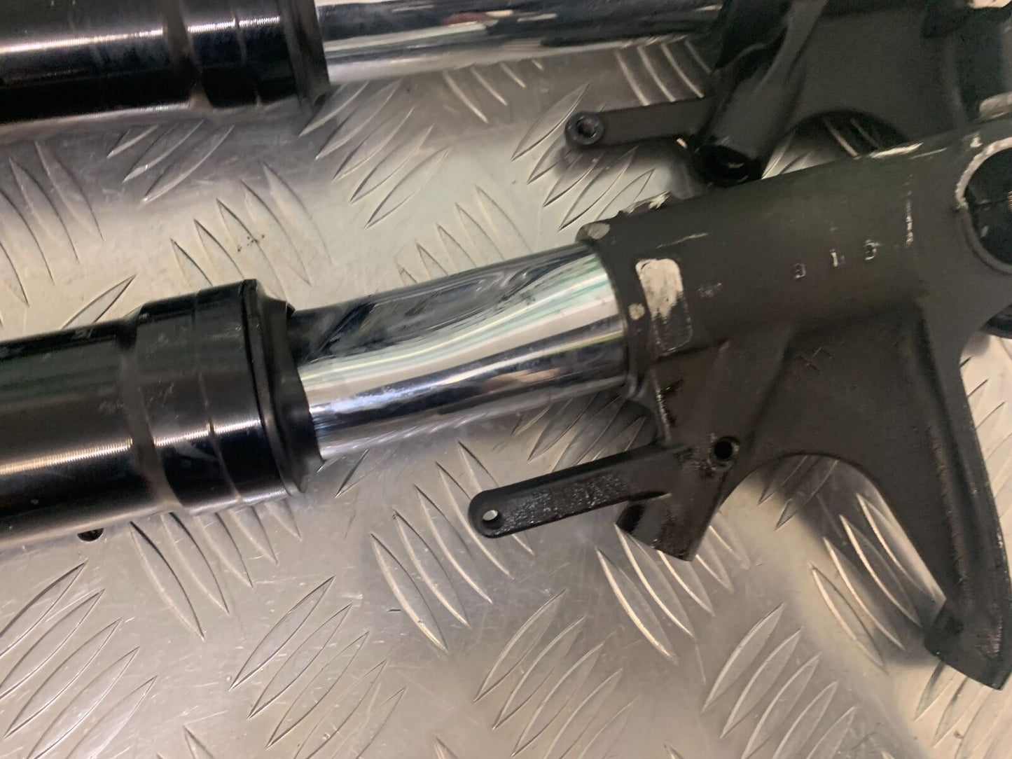 HONDA CBR1000 rr FIREBLADE FORKS (DAMAGED)  2008-2011 (STOCK 986)