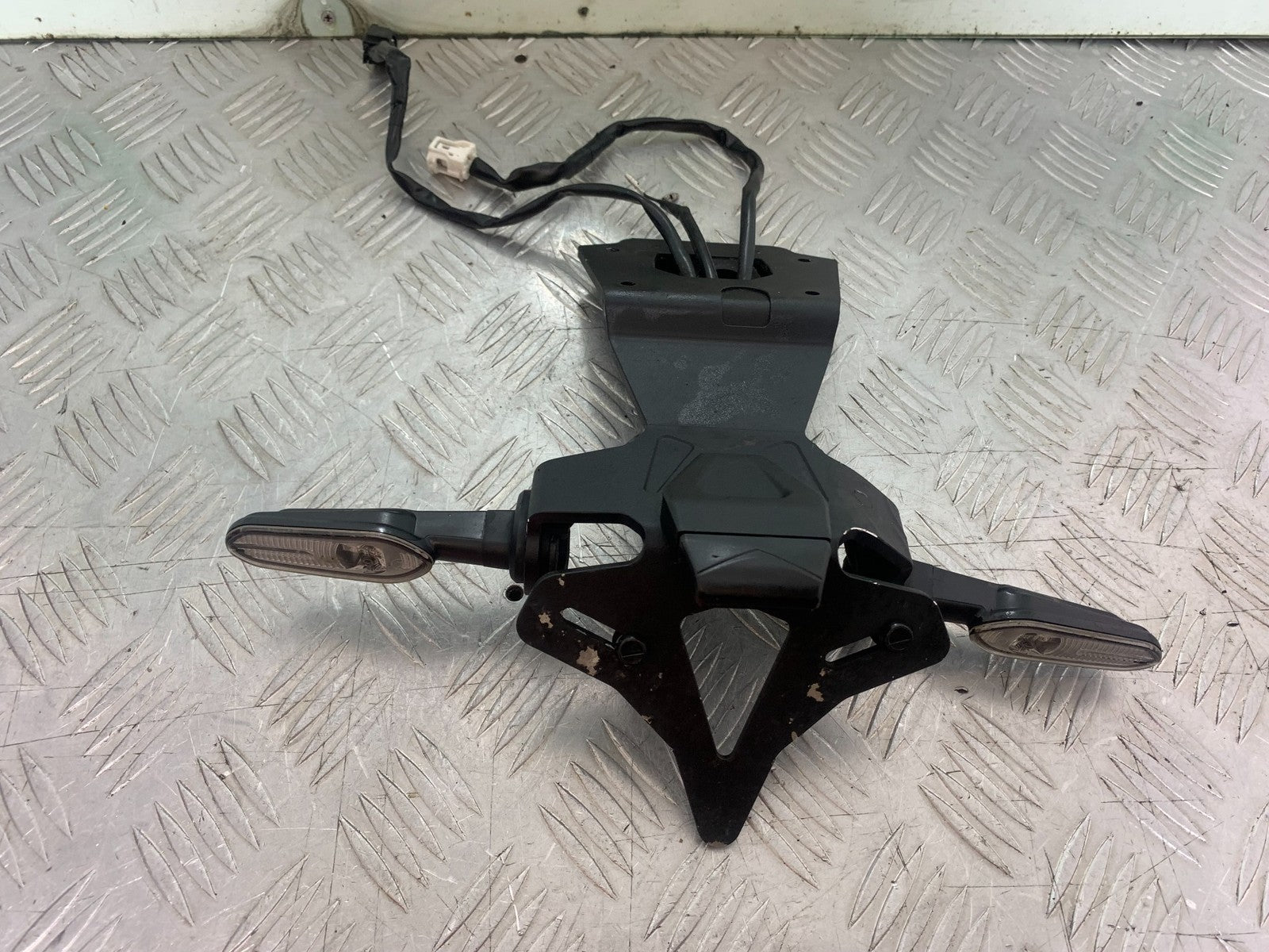 YAMAHA XSR900 XSR 900 EVOTECH TAIL TIDY   YEAR 2022-2024 (CMB1215)