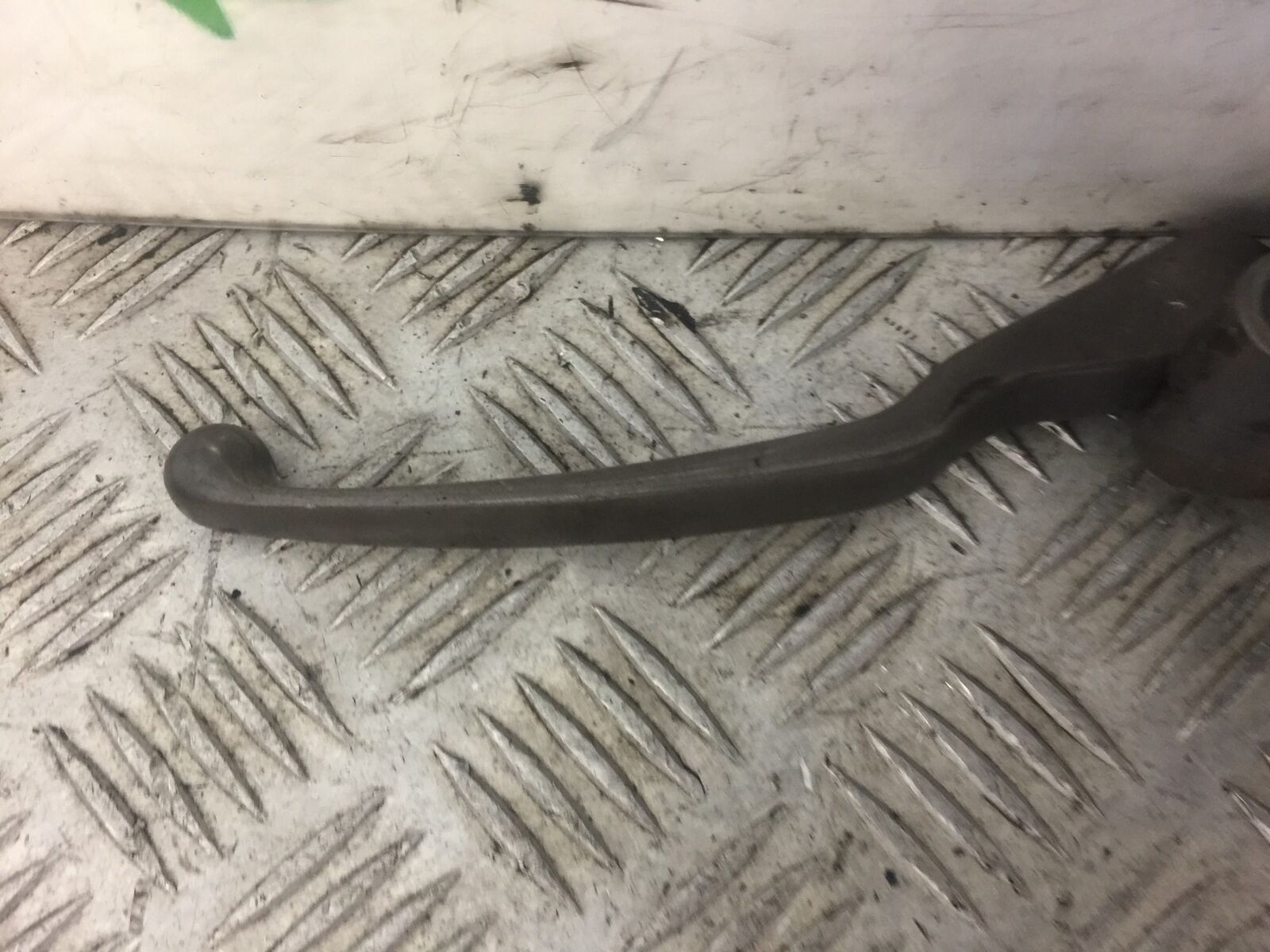 HONDA NT650 V DEAUVILLE CLUTCH LEVER AND BRACKET  YEAR 2000 (STOCK NO 336)