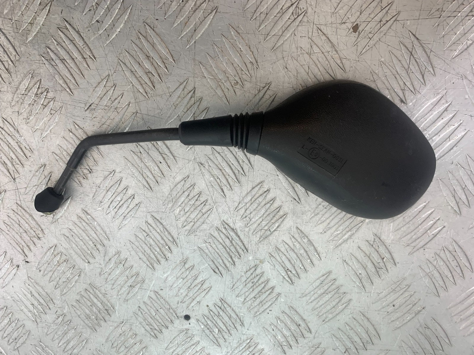 PIAGGIO MP3 250 ie LEFT MIRROR   YEAR 2007 (CMB1307)