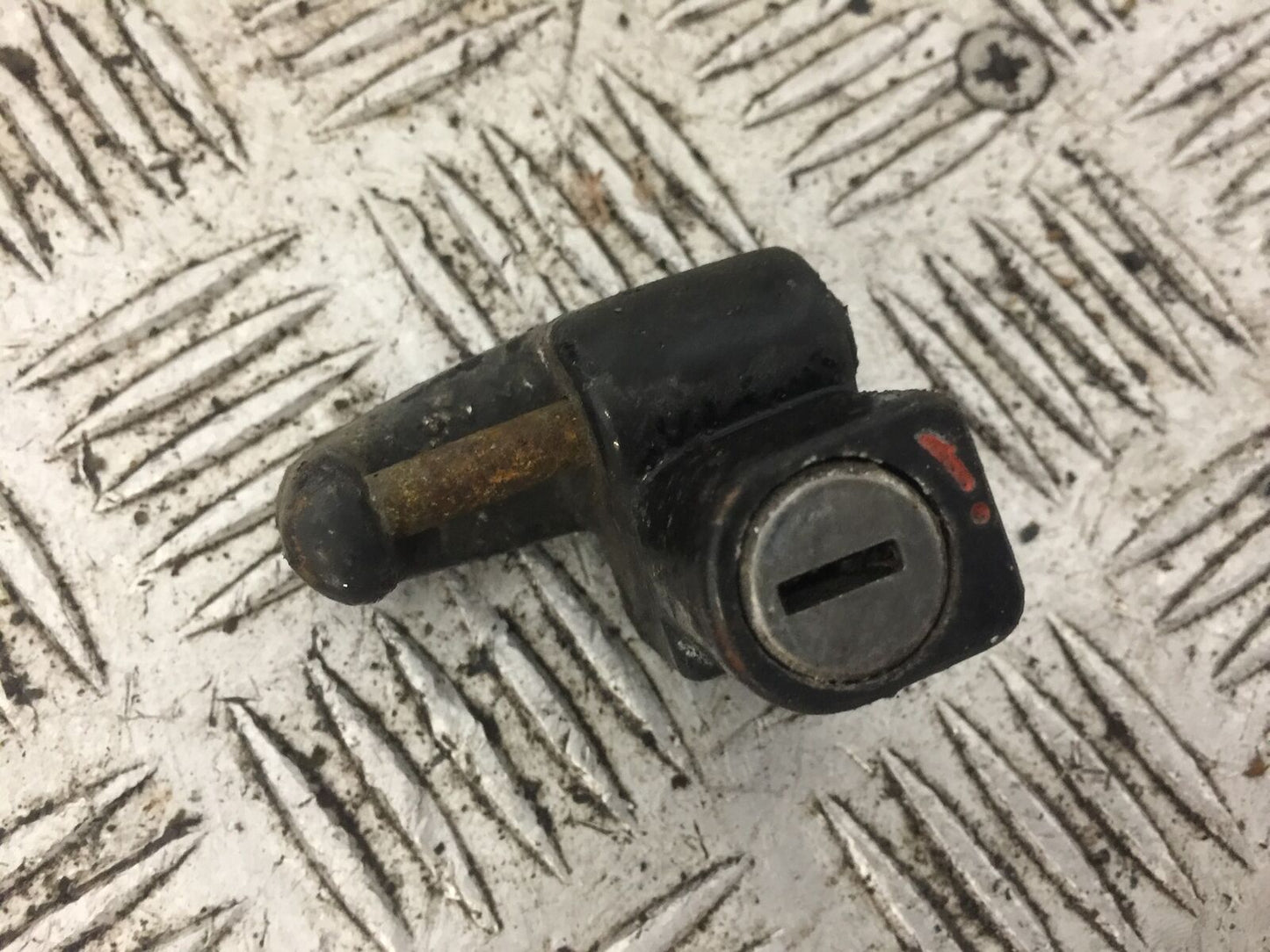 HONDA C50 C 50 HELMET LOCK (NO KEY)  YEAR 1980 (STOCK 719)