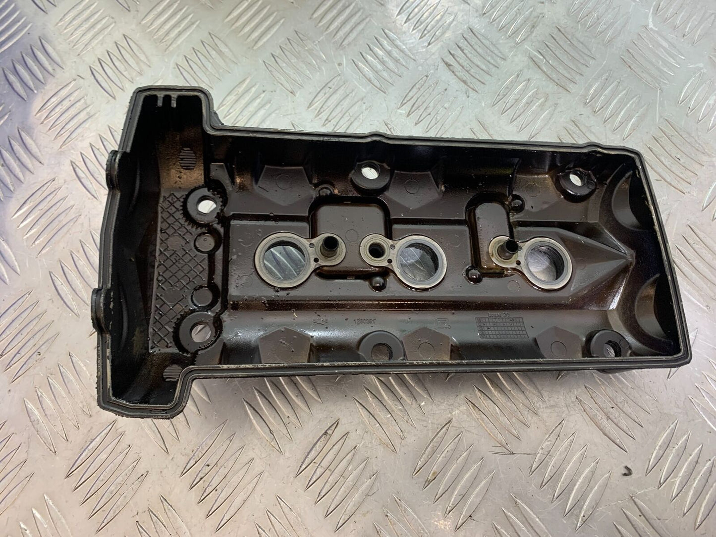 TRIUMPH 765 STREET TRIPLE RS ROCKER COVER  YEAR 2018-2021 (STOCK 968)