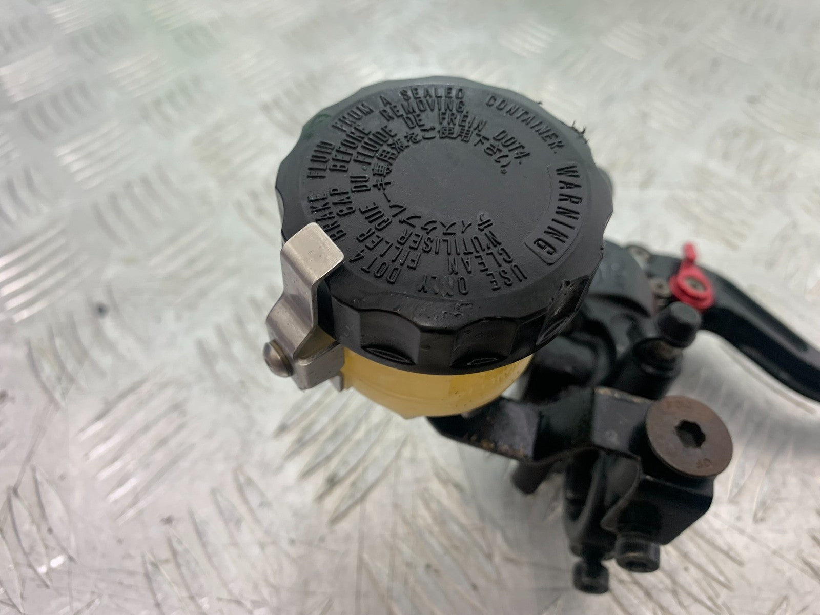 TRIUMPH 675 STREET TRIPLE R FRONT BRAKE MASTER CYLINDER   YEAR 2013 -  (CMB1221)