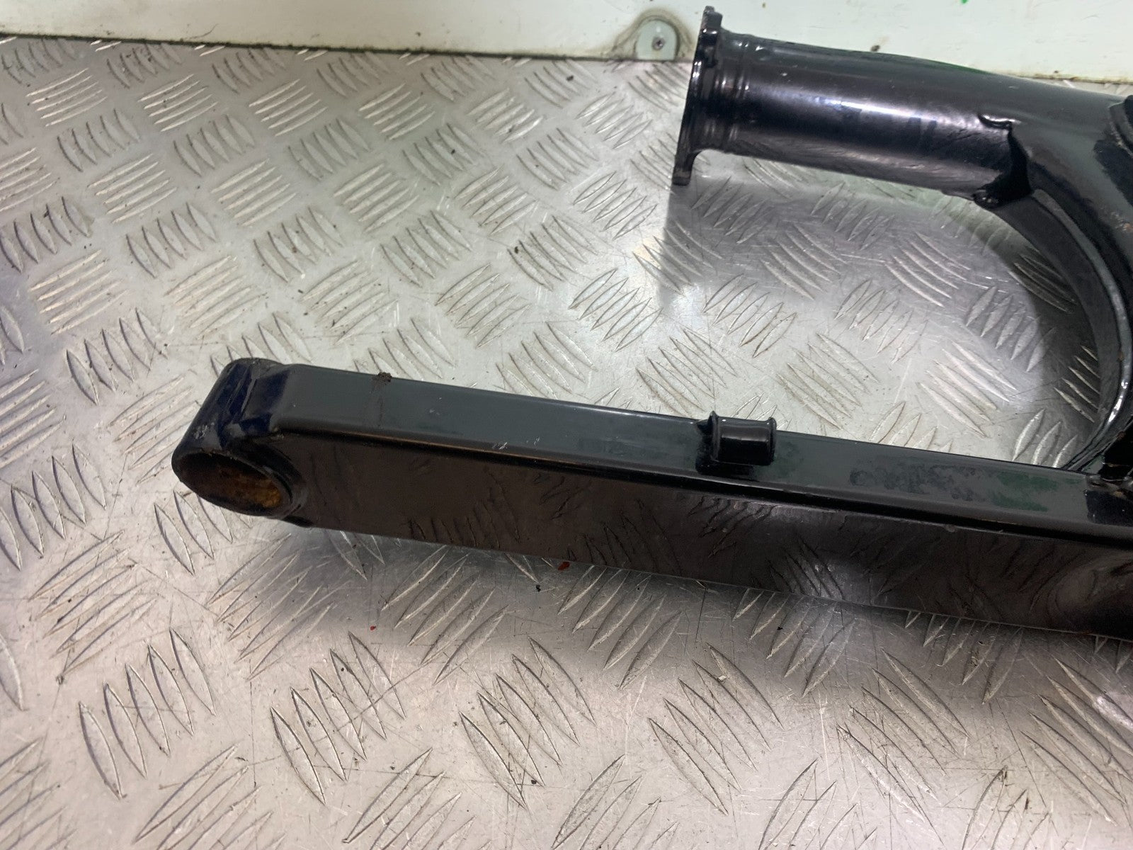 SUZUKI GSX1100 G GSX 1100 G SWINGARM 1991-1996 (CMB1283)