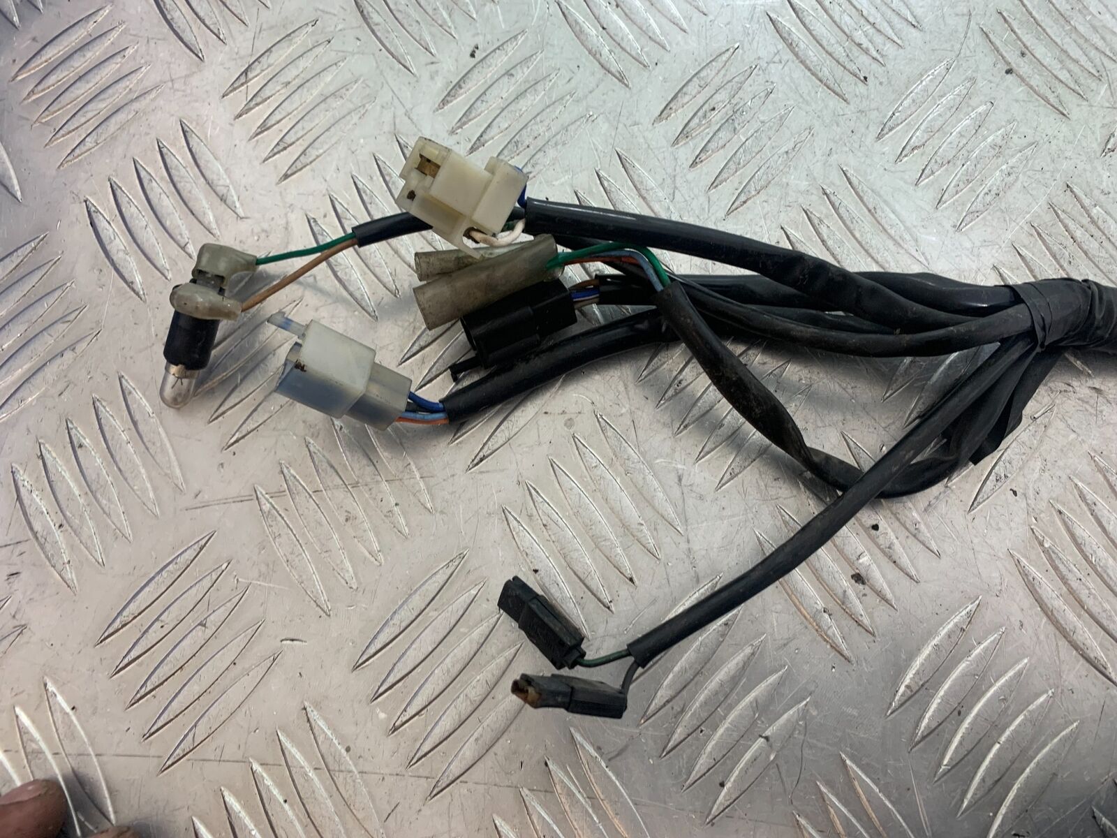 HONDA CB600 CB 600 HORNET LEFT SWITCH GEAR   YEAR 1998 -2002 (CMB1126)