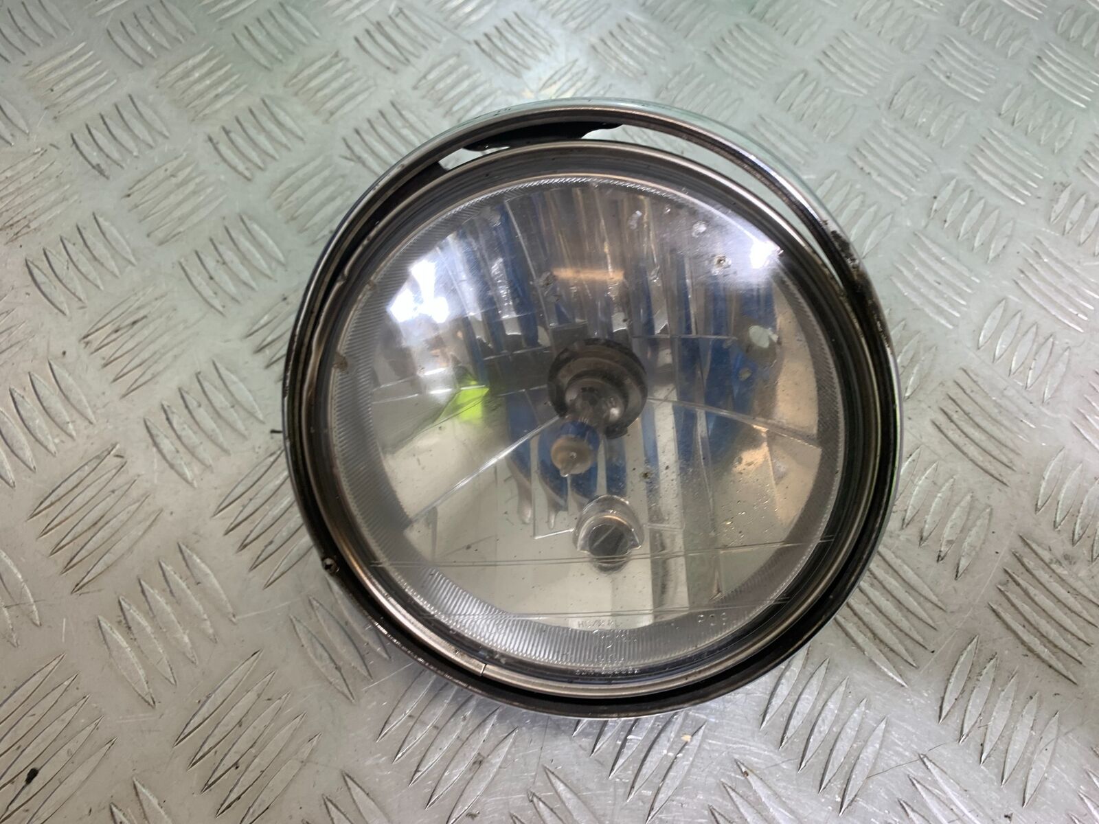 SUZUKI GSF1250 GSF 1250 BANDIT HEADLIGHT YEAR 2010-14 (CMB1092)