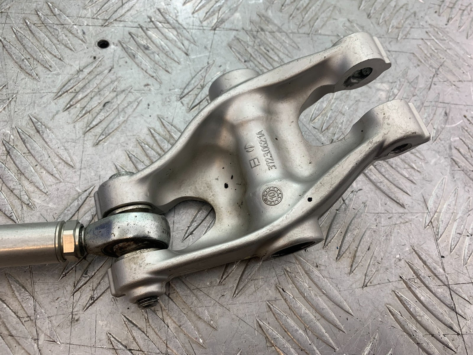 DUCATI 1198 S REAR SHOCK LINKAGE   YEAR 2009-2011 (CMB1219)