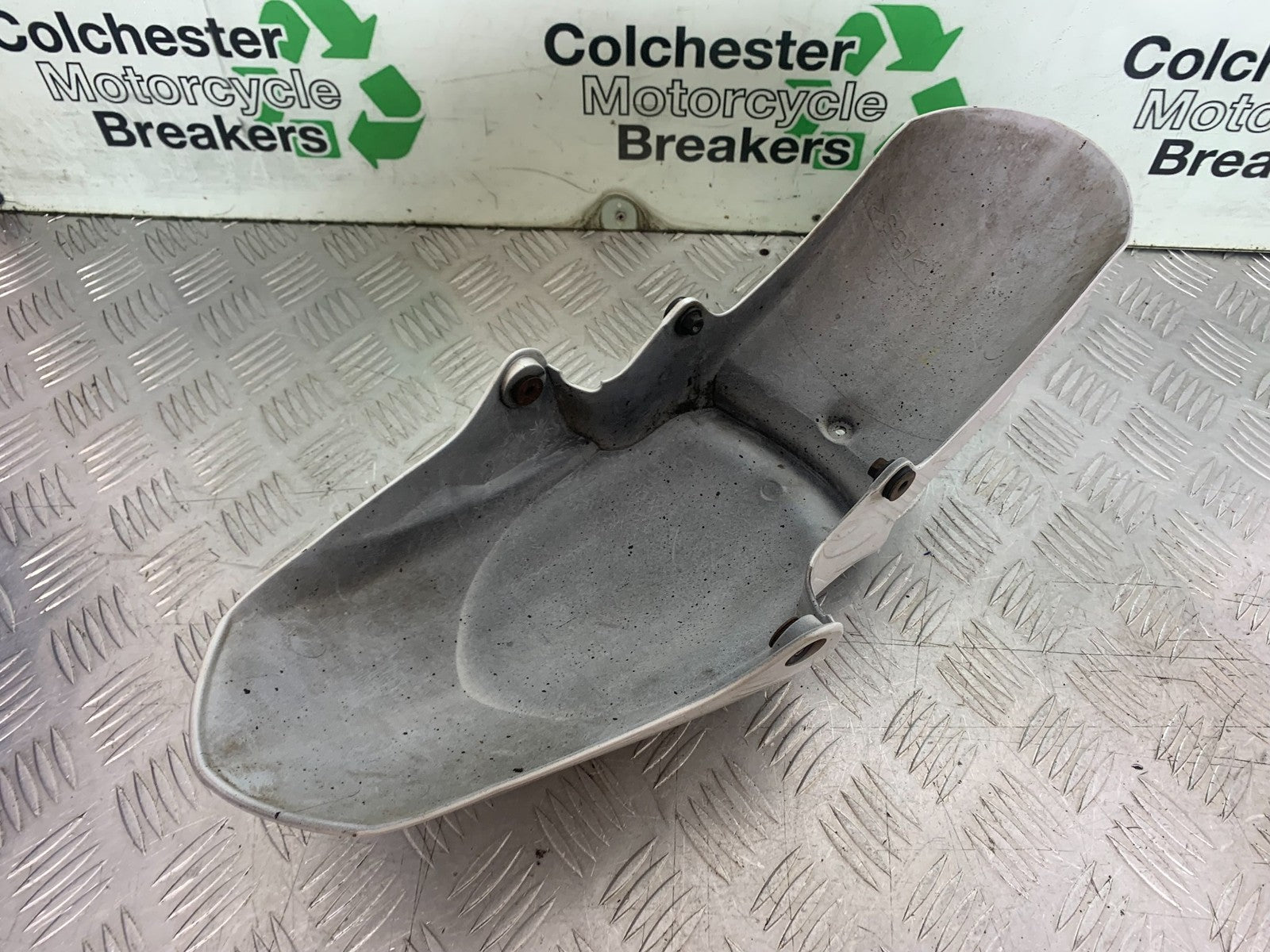 YAMAHA XJ6 XJ6-S FRONT MUDGUARD   YEAR 2009-2015  (CMB1212)