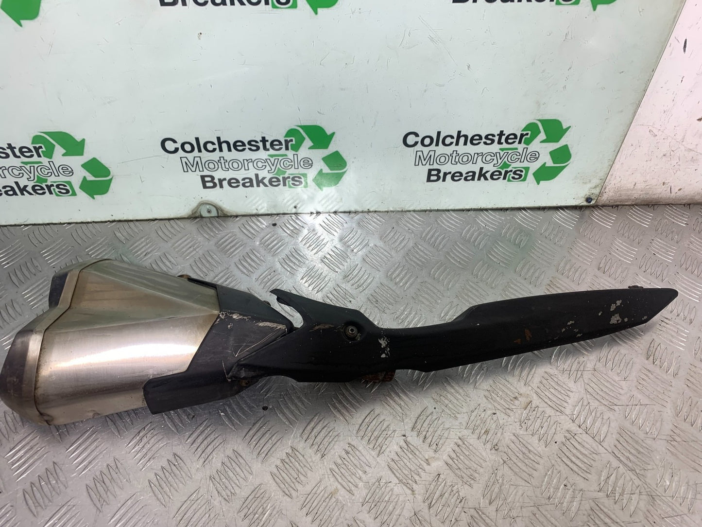 KAWASAKI Z1000 SX RIGHT SILENCER  YEAR 2014-16 (CMB1264)