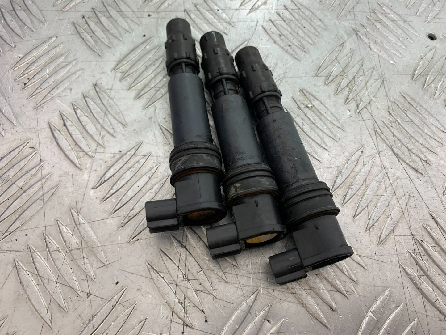 TRIUMPH 955i DAYTONA COILS  YEAR 2002-2006 (CMB1229)