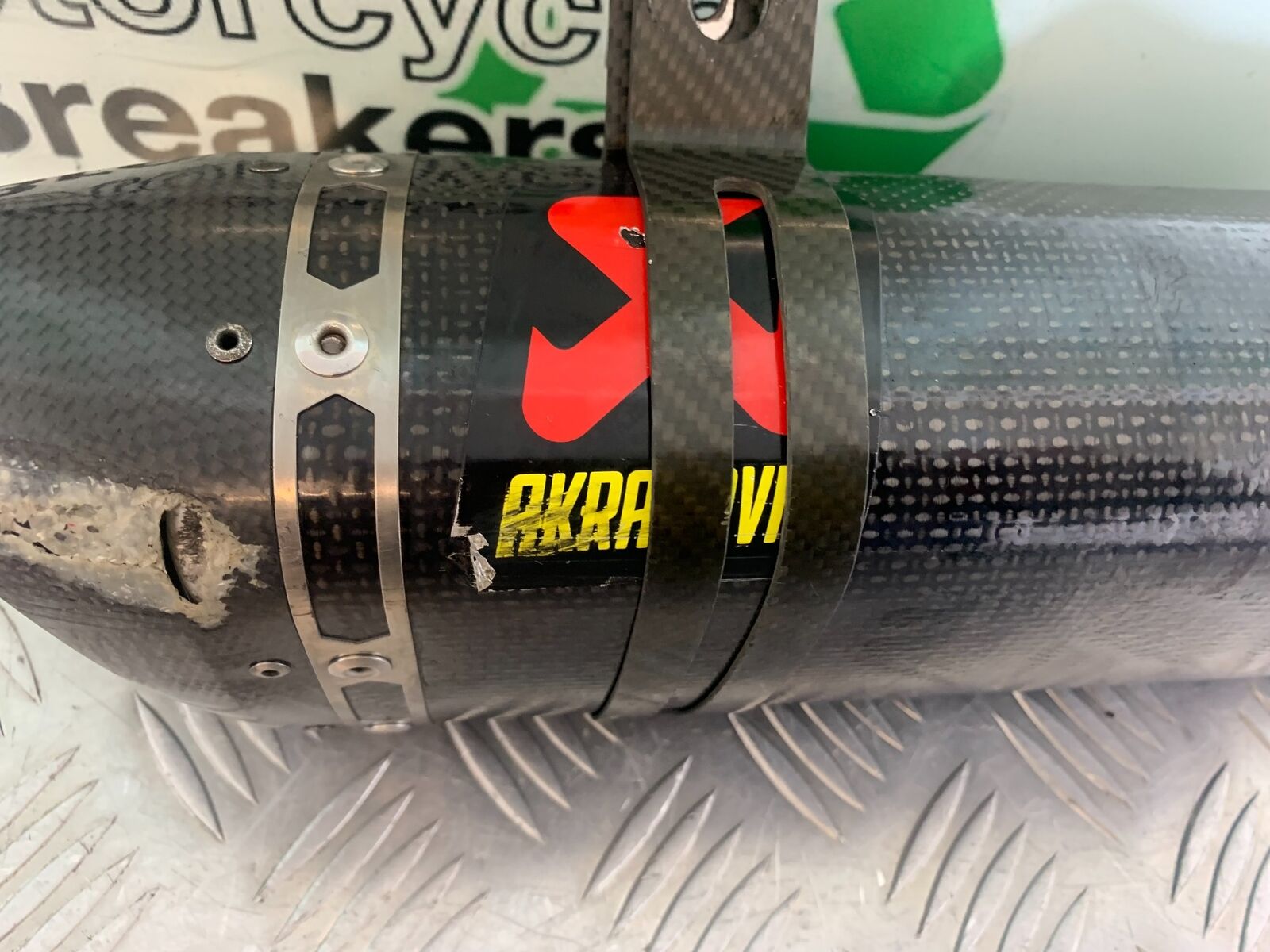 YAMAHA XSR900 XSR 900 AKRAPOVIC CARBON CAN    YEAR 2021-2022 (CMB1073)